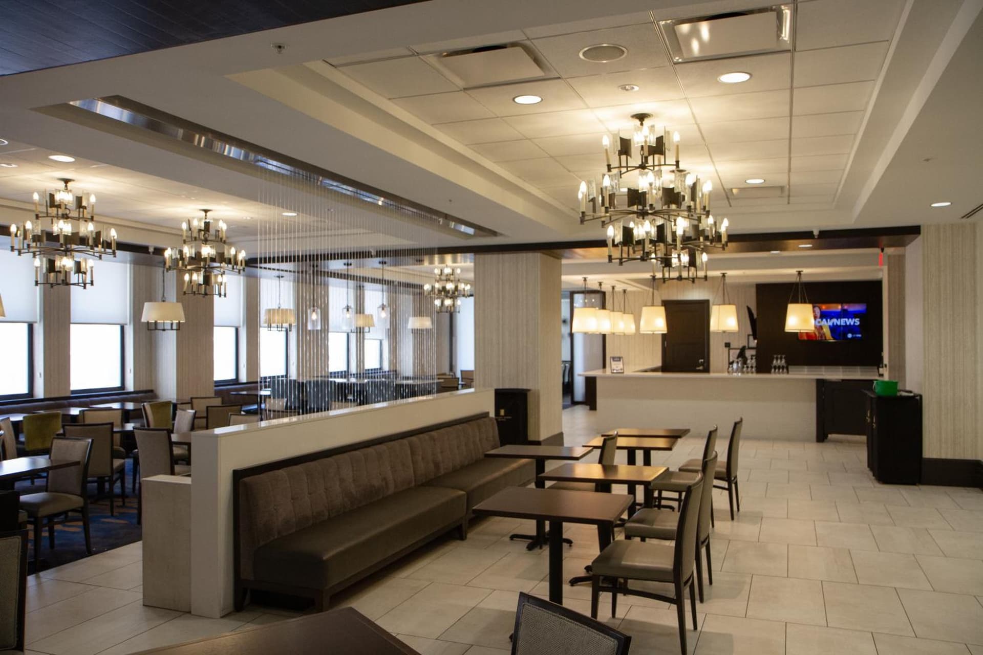 Embassy Suites Louisville Downtown gallery photo in Louisville, KY — image 10