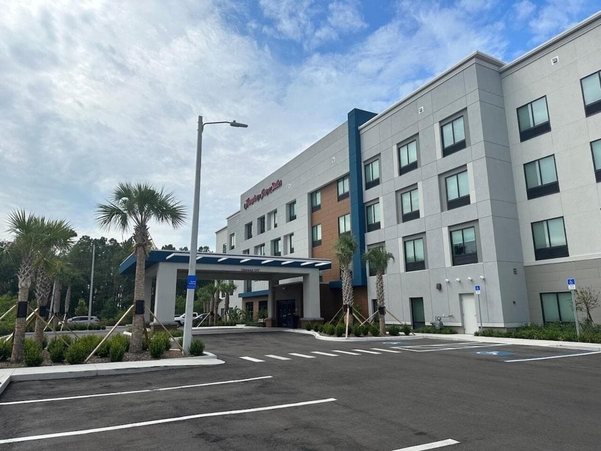 Hampton Inn & Suites Ruskin I-75, FL featured exterior or lobby in Ruskin, FL — similar hotel