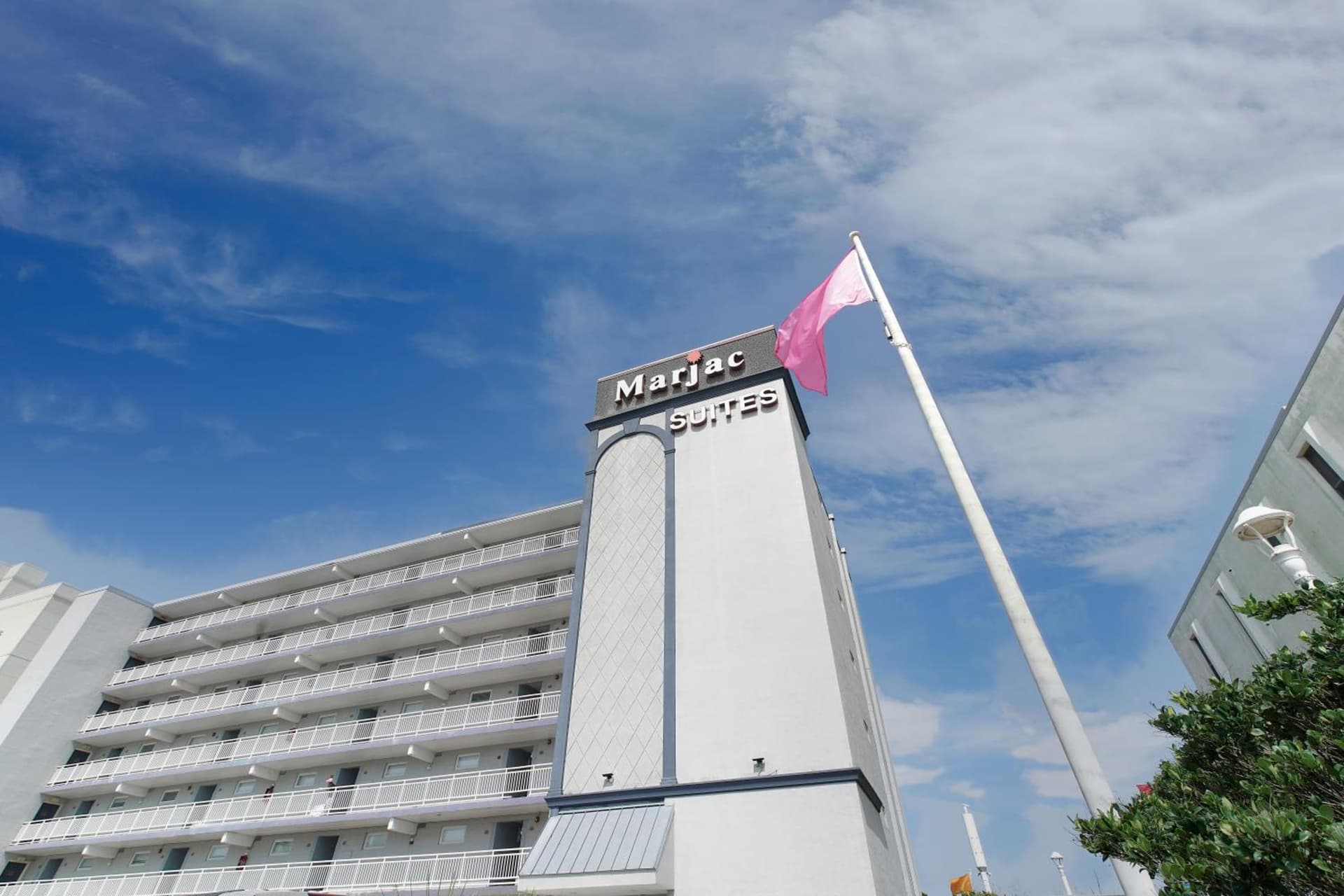 Marjac Suites Virginia Beach Oceanfront featured exterior or lobby in Virginia Beach, VA — similar hotel