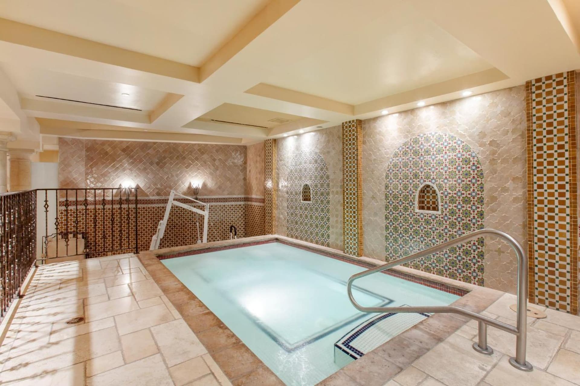 Omni Scottsdale Resort & Spa at Montelucia gallery photo in Scottsdale, AZ — image 127