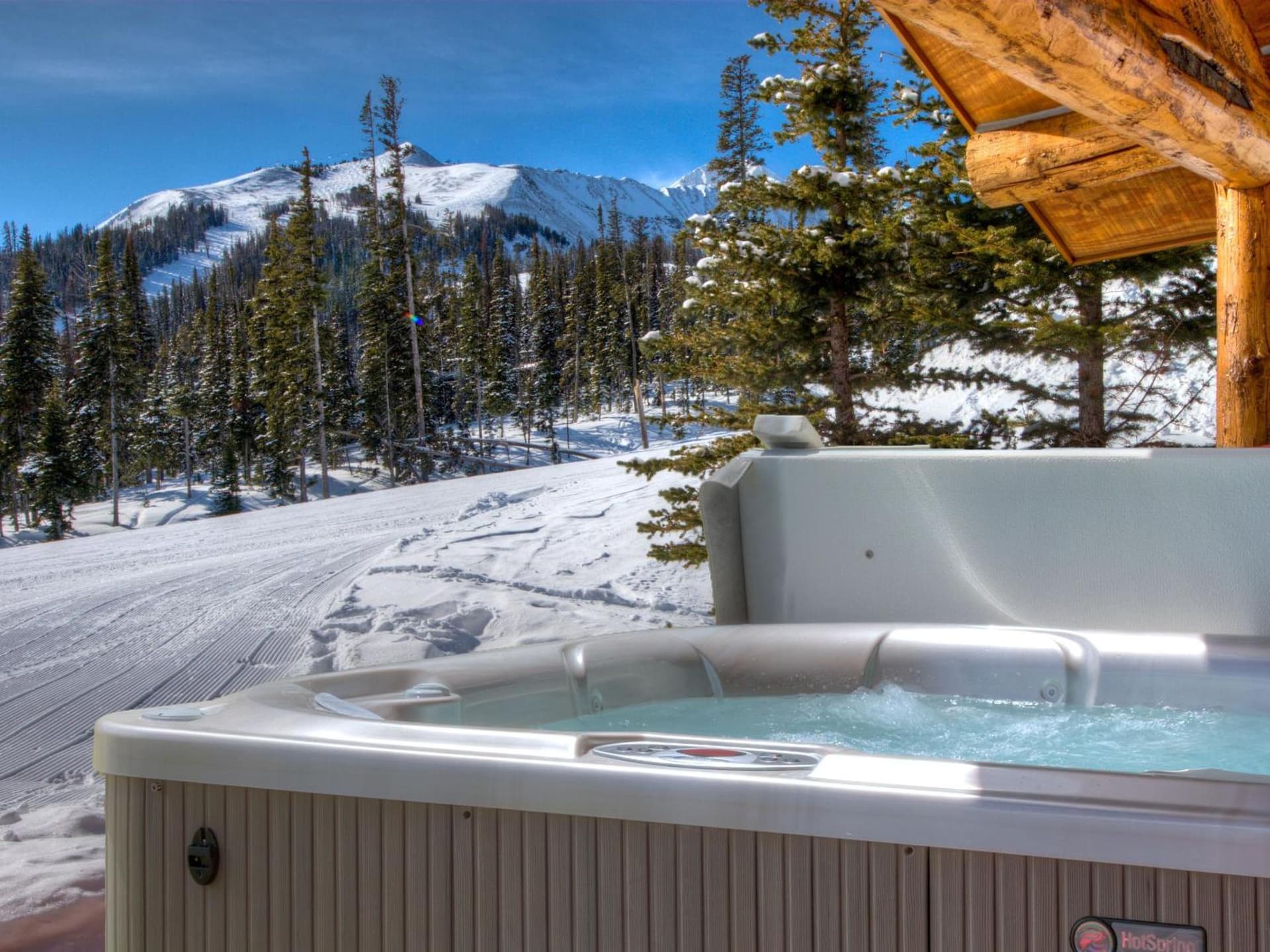 Cowboy Heaven Cabin 7 Cowboy interior in Big Sky, MT — gallery photo 2