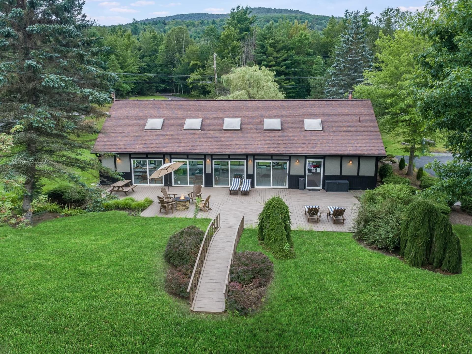 Hotel Vienna gallery photo in Windham — image 55