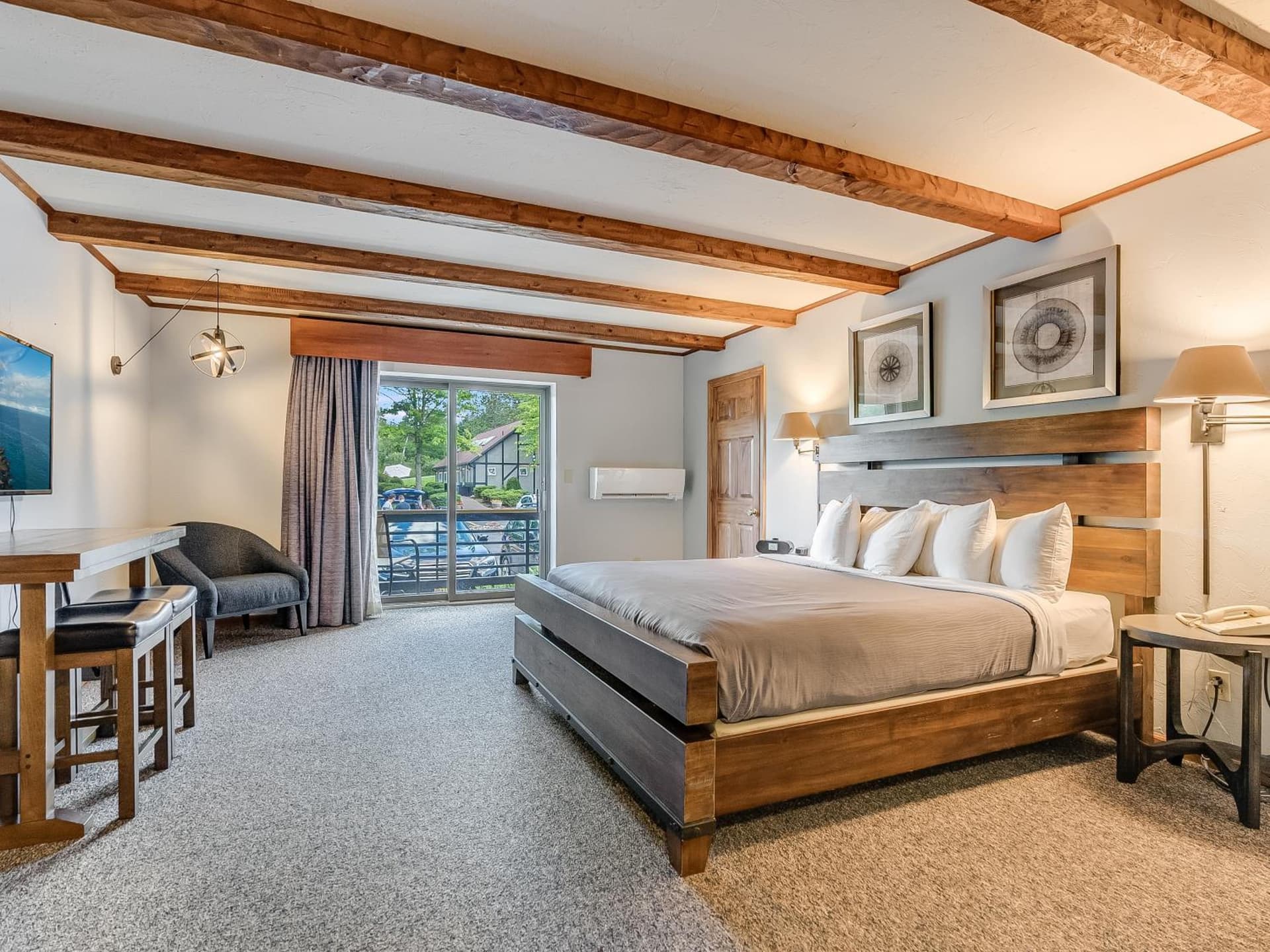 Hotel Vienna gallery photo in Windham — image 23