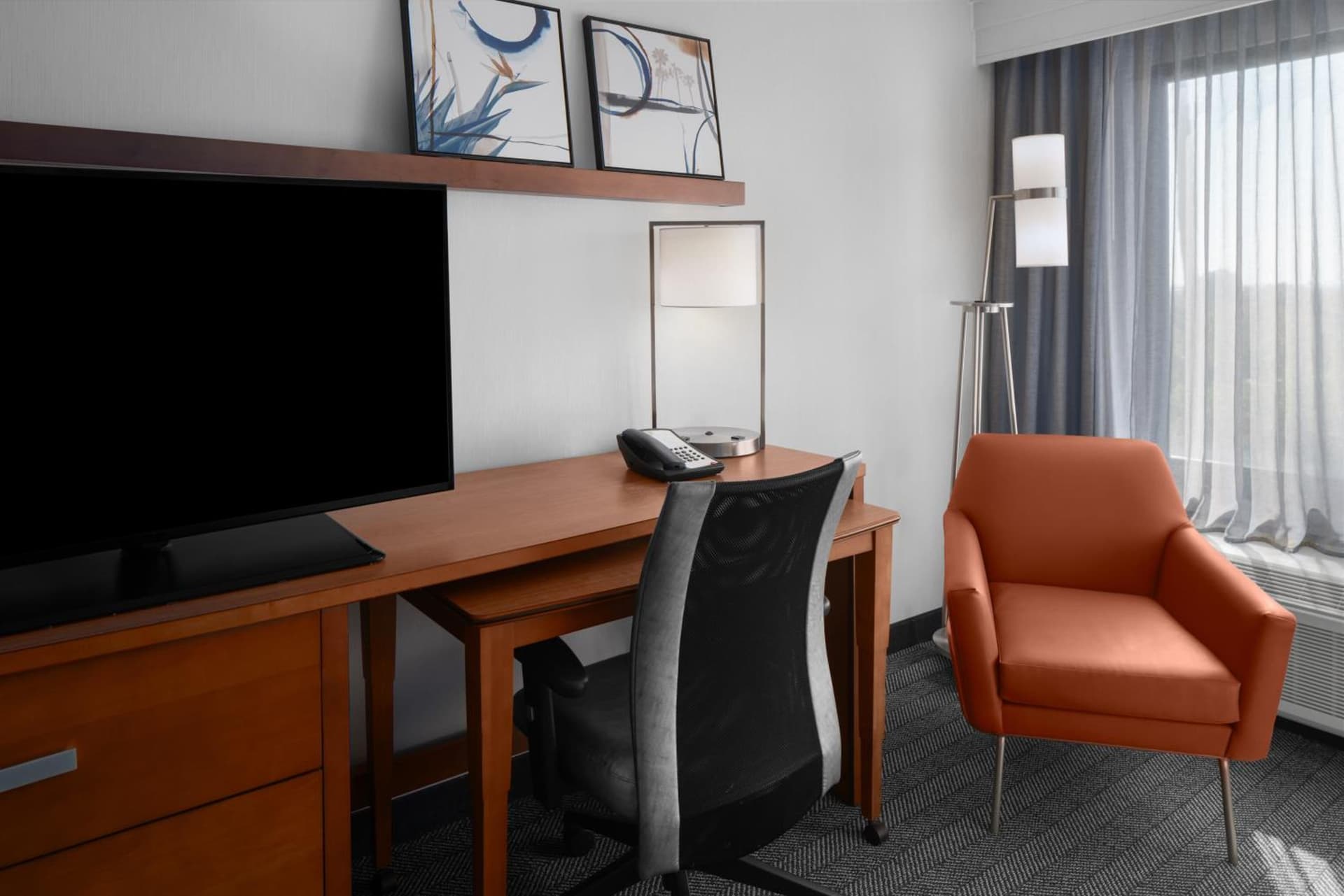 Courtyard by Marriott Cypress Anaheim / Orange County gallery photo in Cypress, CA — image 10
