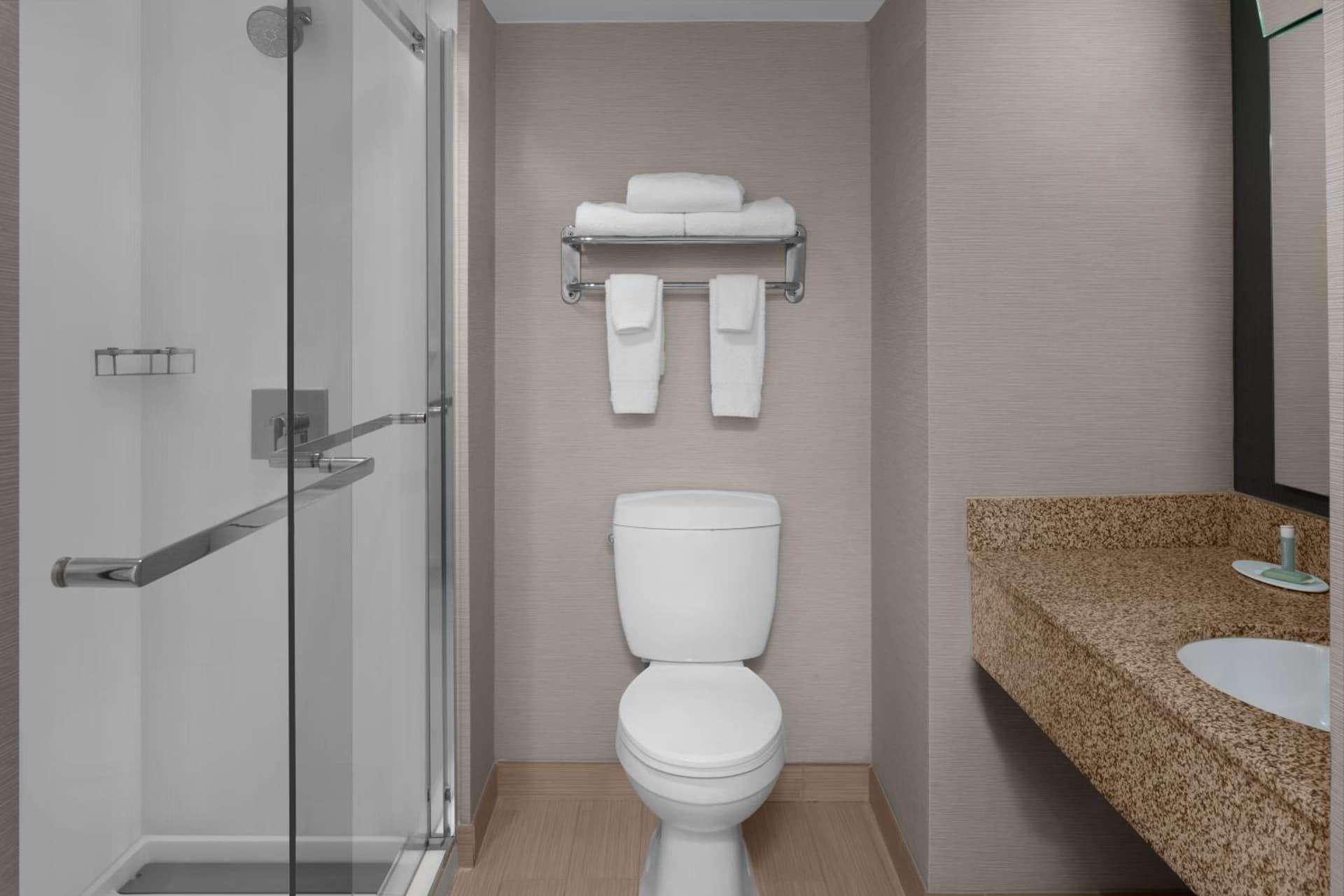 Courtyard by Marriott Cypress Anaheim / Orange County gallery photo in Cypress, CA — image 47