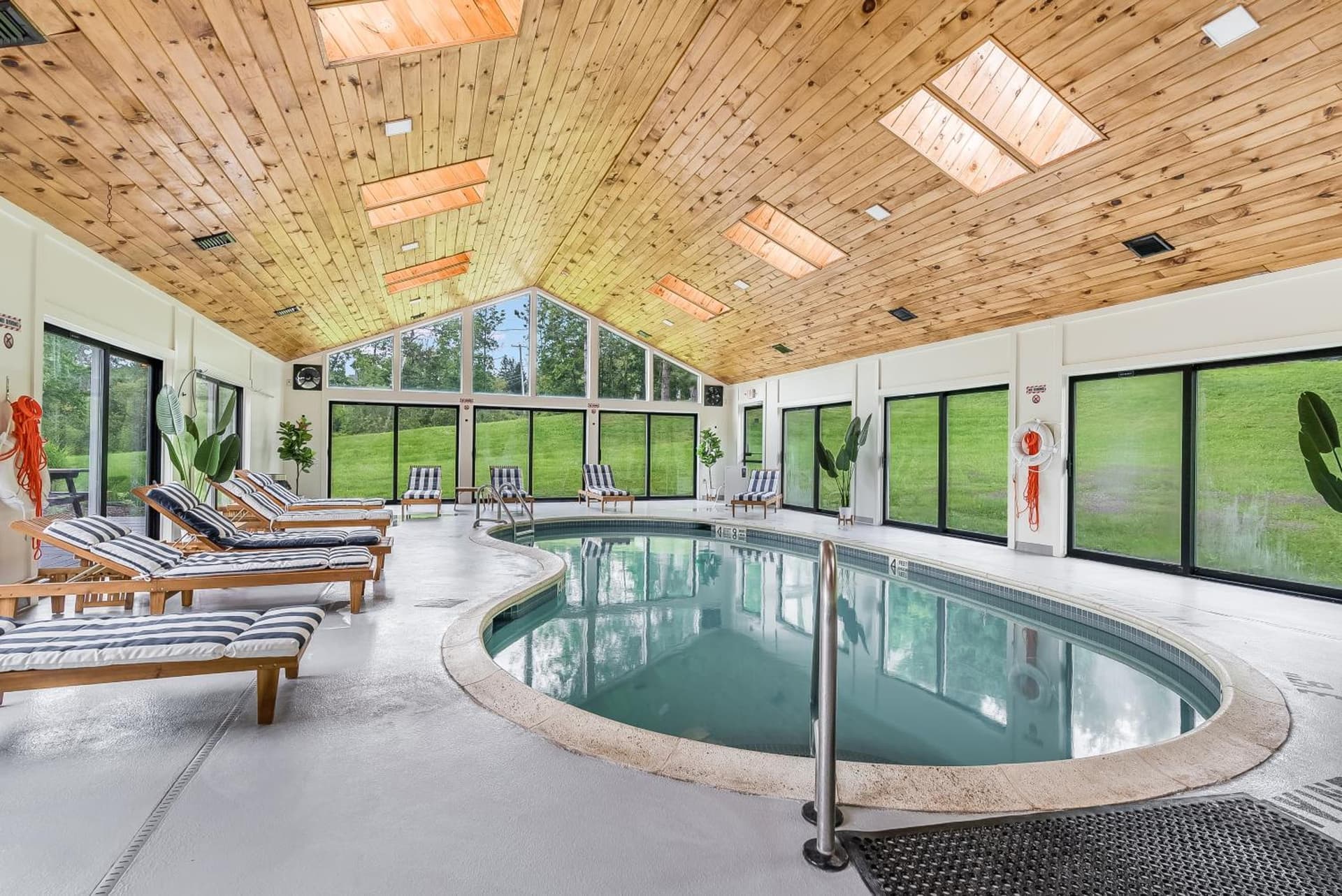 Hotel Vienna gallery photo in Windham — image 31