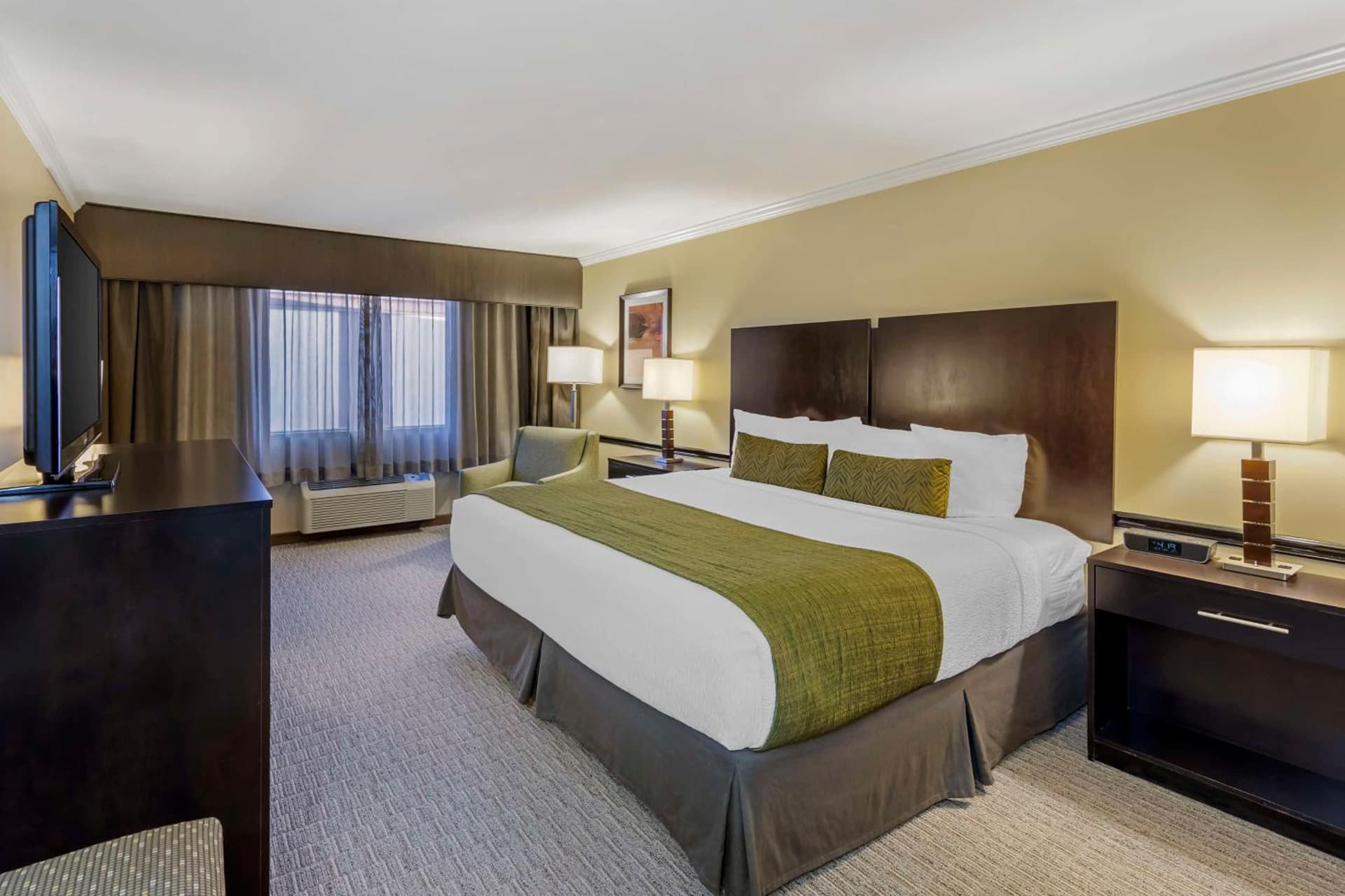 Best Western Canoga Park Motor Inn gallery photo in Canoga Park, CA — image 10