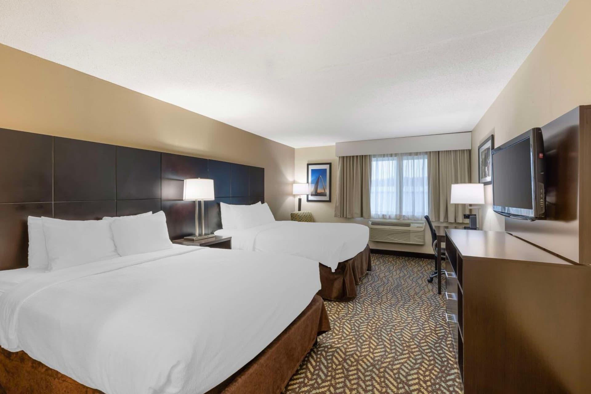 Best Western St. Louis Inn property views in Arnold, MO — gallery photo 3