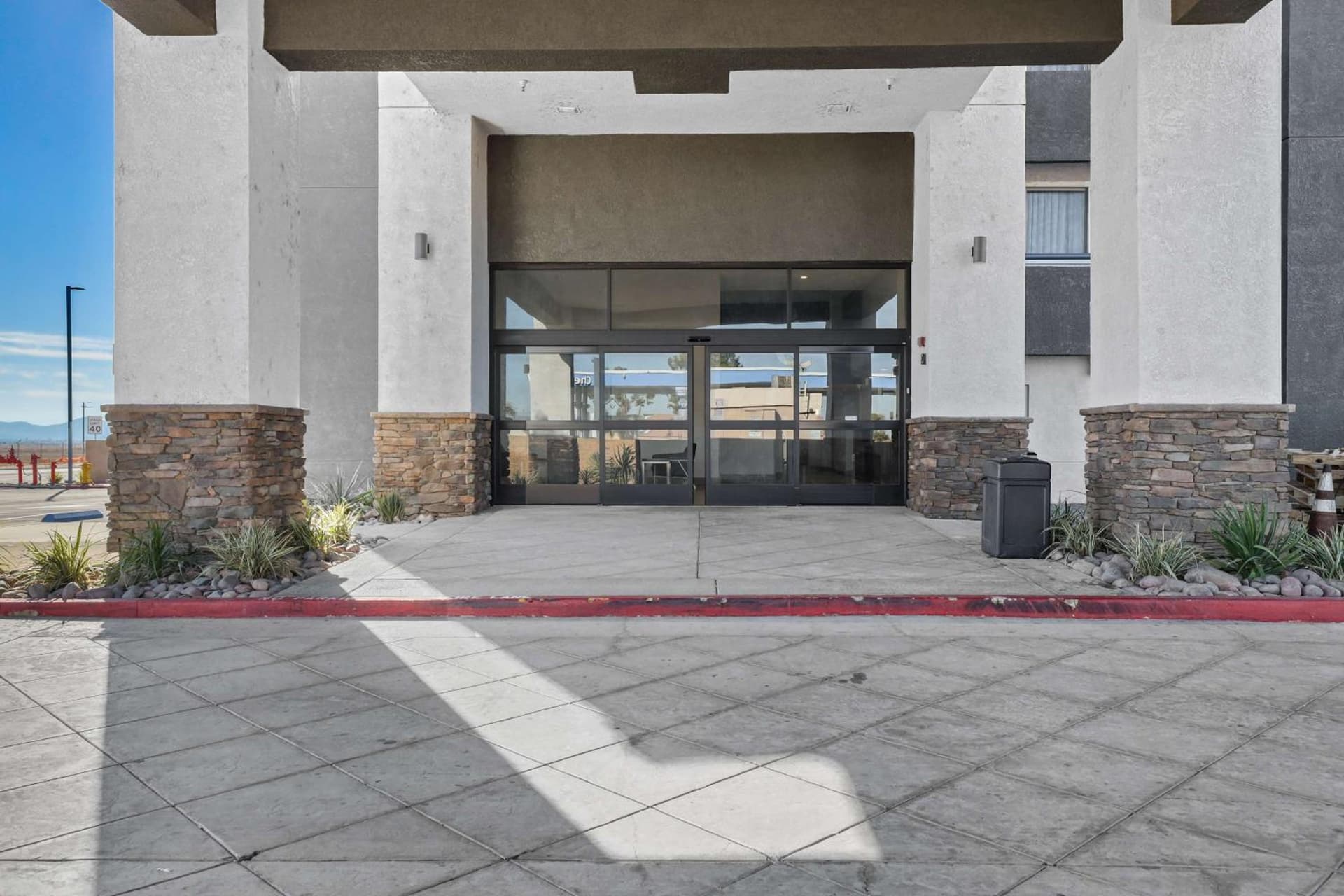 Studio 6 Suites Perris, CA gallery photo in Perris, CA — image 11