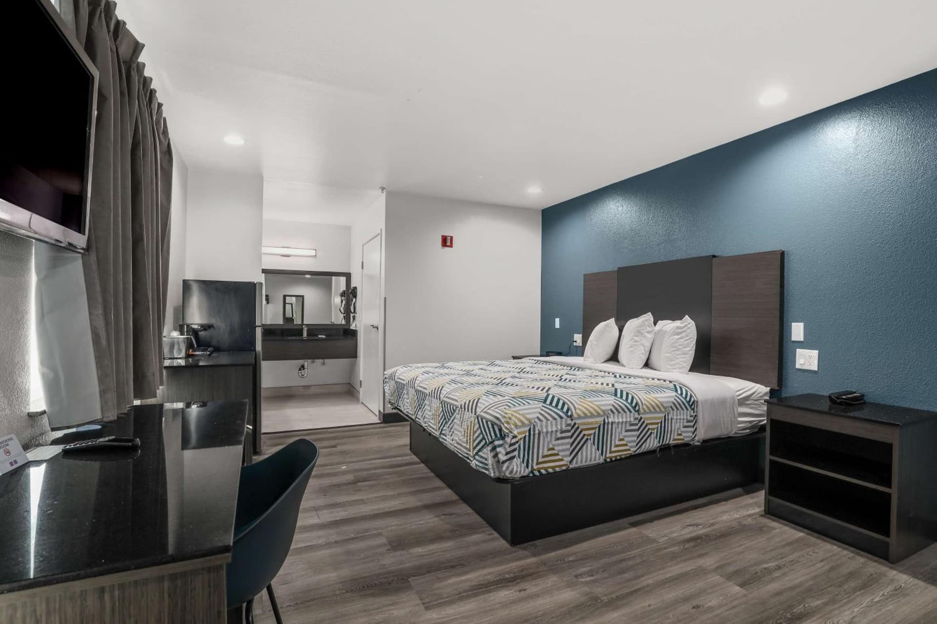 Studio 6 Suites Perris, CA gallery photo in Perris, CA — image 44
