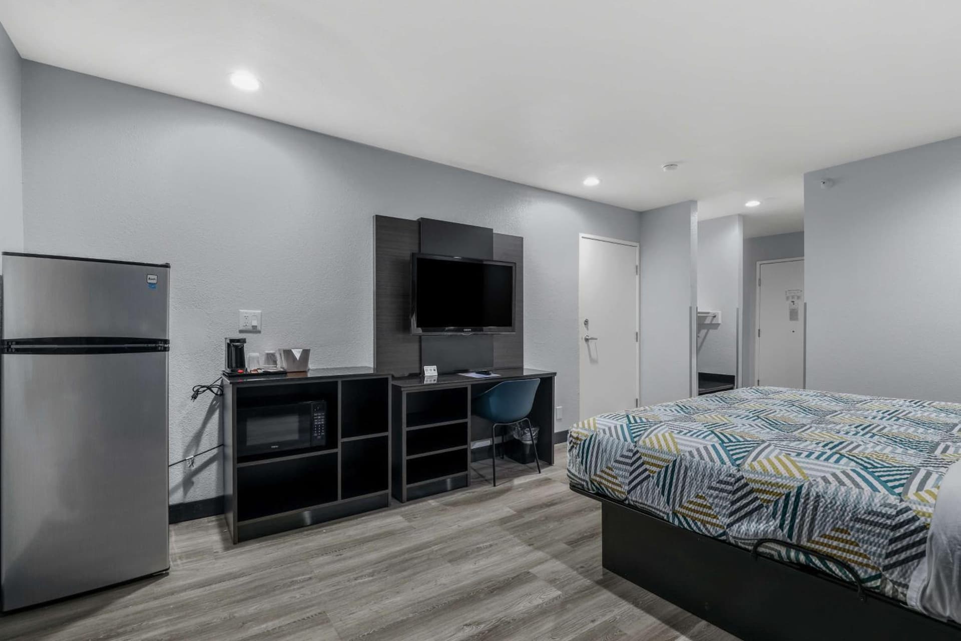 Studio 6 Suites Perris, CA gallery photo in Perris, CA — image 15