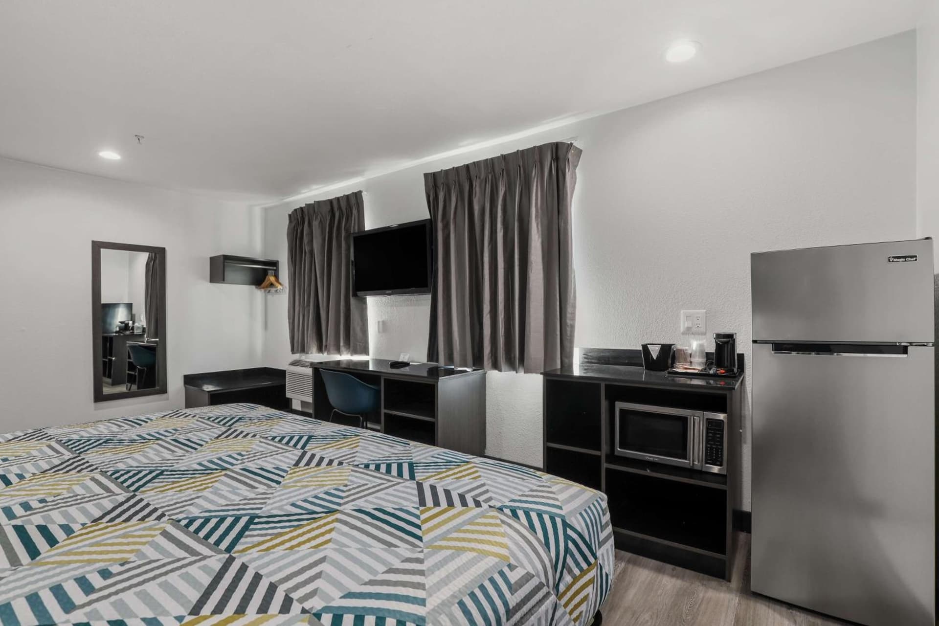 Studio 6 Suites Perris, CA gallery photo in Perris, CA — image 7