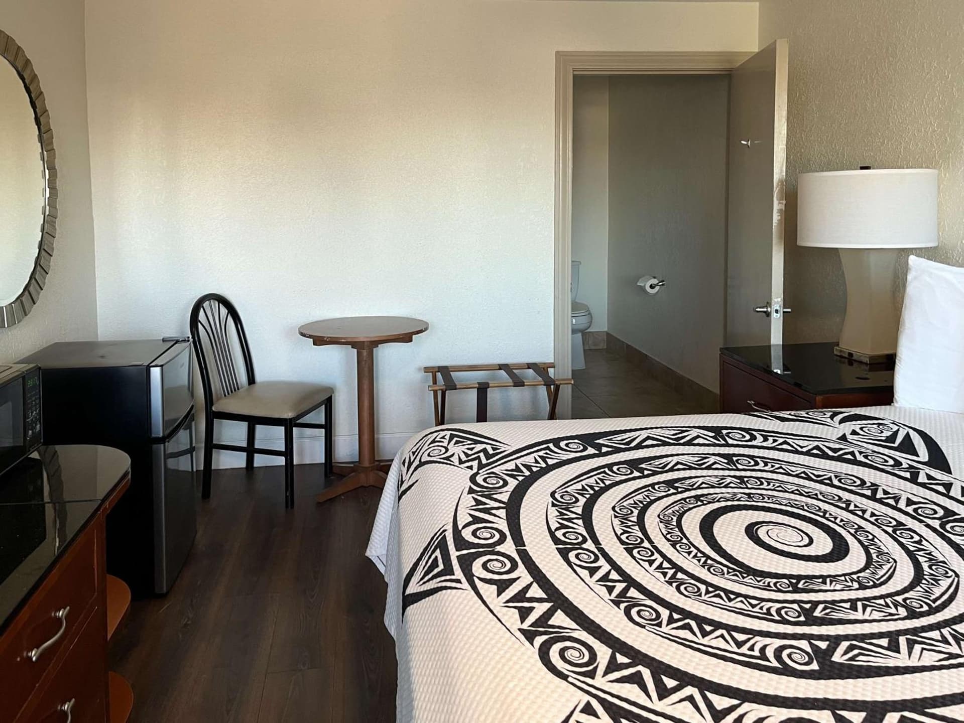 Motel 6 Classic Galveston, TX Beach-Seawall gallery photo in Galveston, TX — image 27