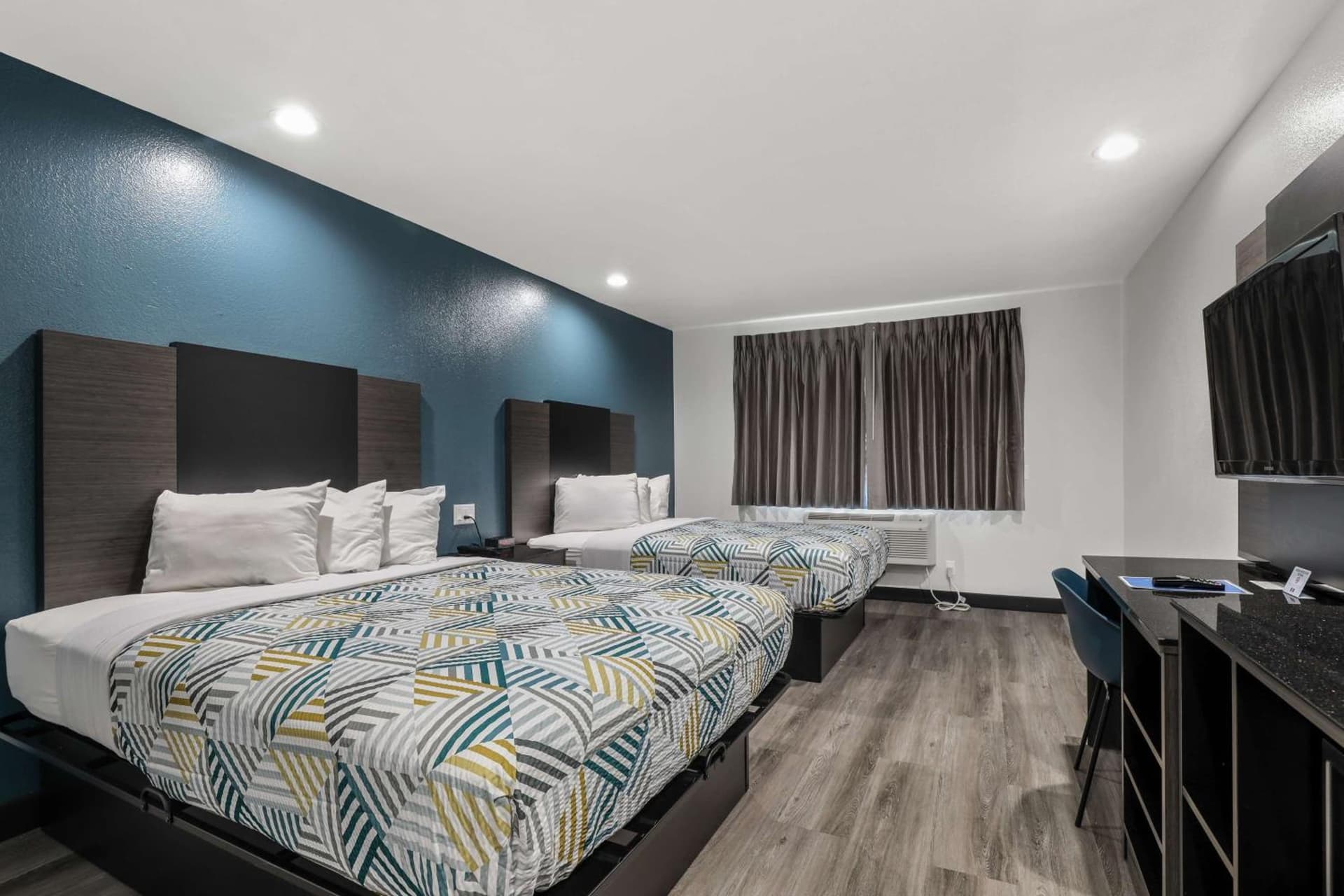 Studio 6 Suites Perris, CA gallery photo in Perris, CA — image 22