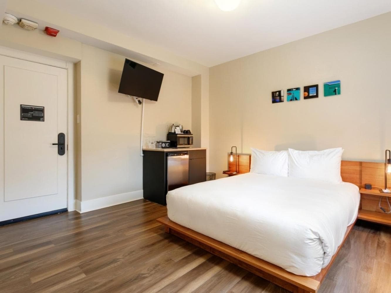 Hotel Leo gallery photo in Bellingham, WA — image 38