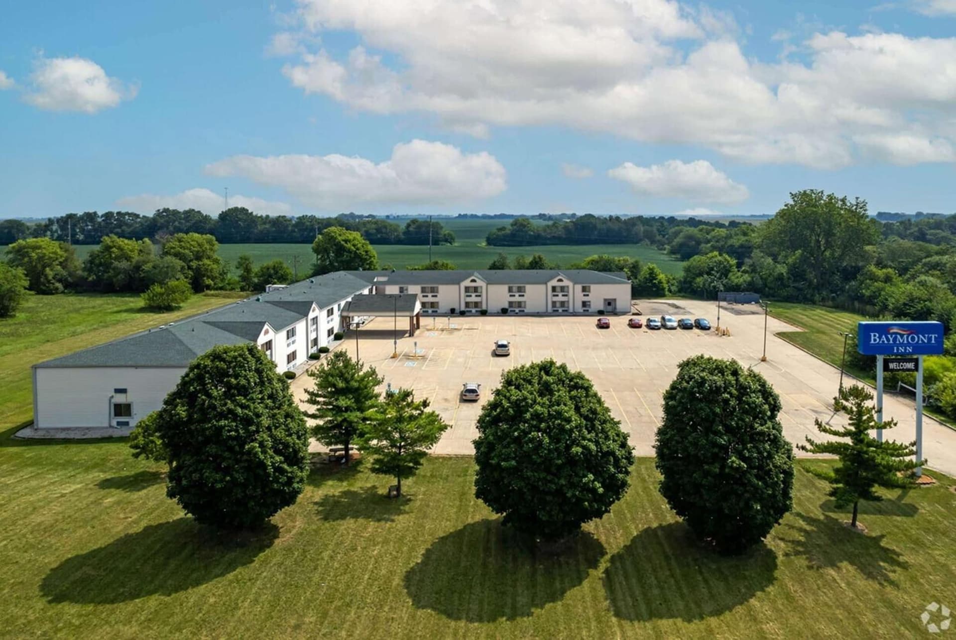 Baymont by Wyndham Decatur property views in Decatur, IL — gallery photo 3