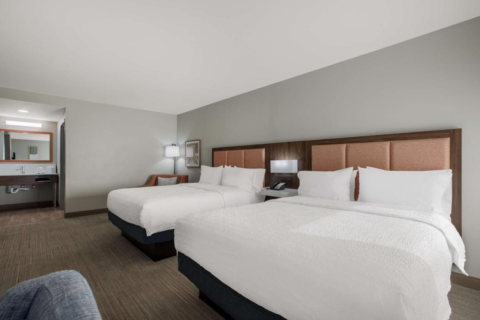 Hampton Inn Linden gallery photo in Linden, NJ — image 37