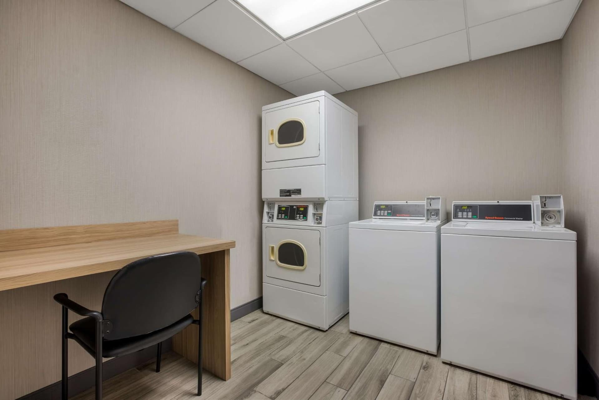 Hampton Inn Linden gallery photo in Linden, NJ — image 21