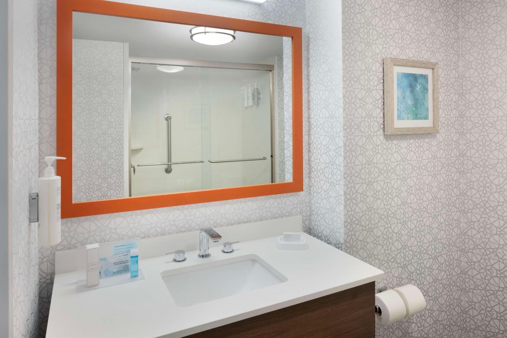 Hampton Inn & Suites Myrtle Beach Oceanfront gallery photo in Myrtle Beach, SC — image 57