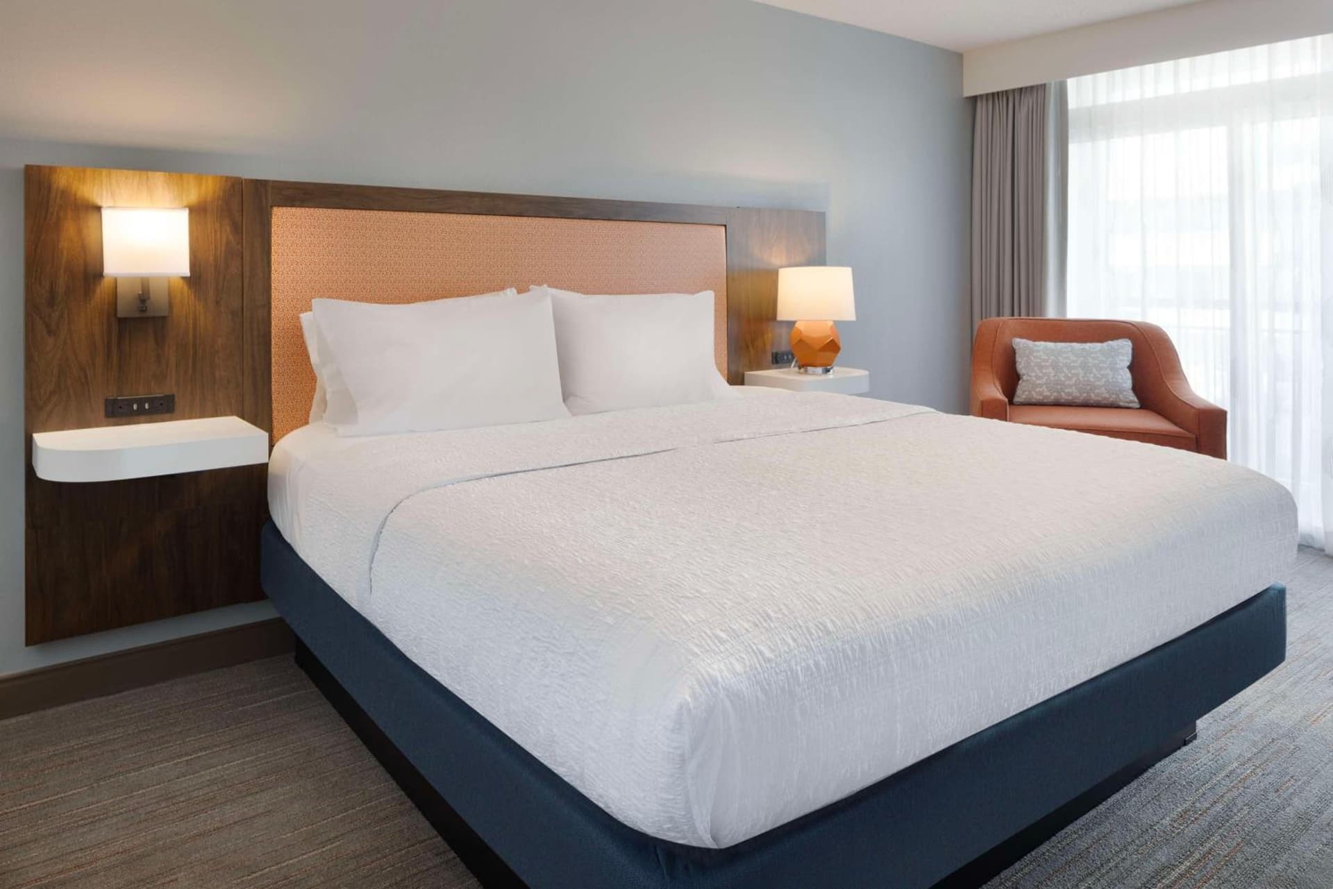 Hampton Inn & Suites Myrtle Beach Oceanfront gallery photo in Myrtle Beach, SC — image 13