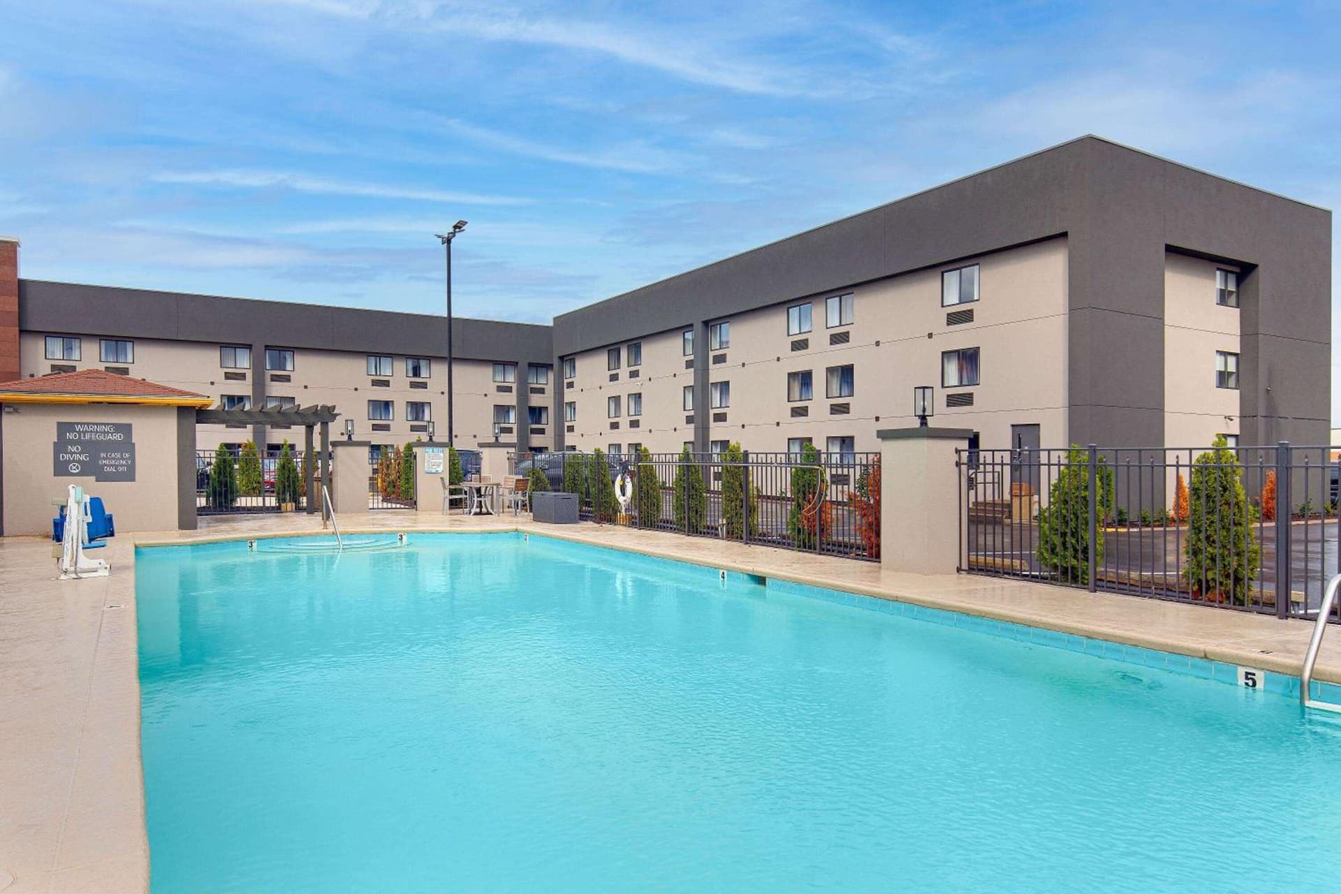 La Quinta by Wyndham Nashville Airport gallery photo in Nashville, TN — image 20