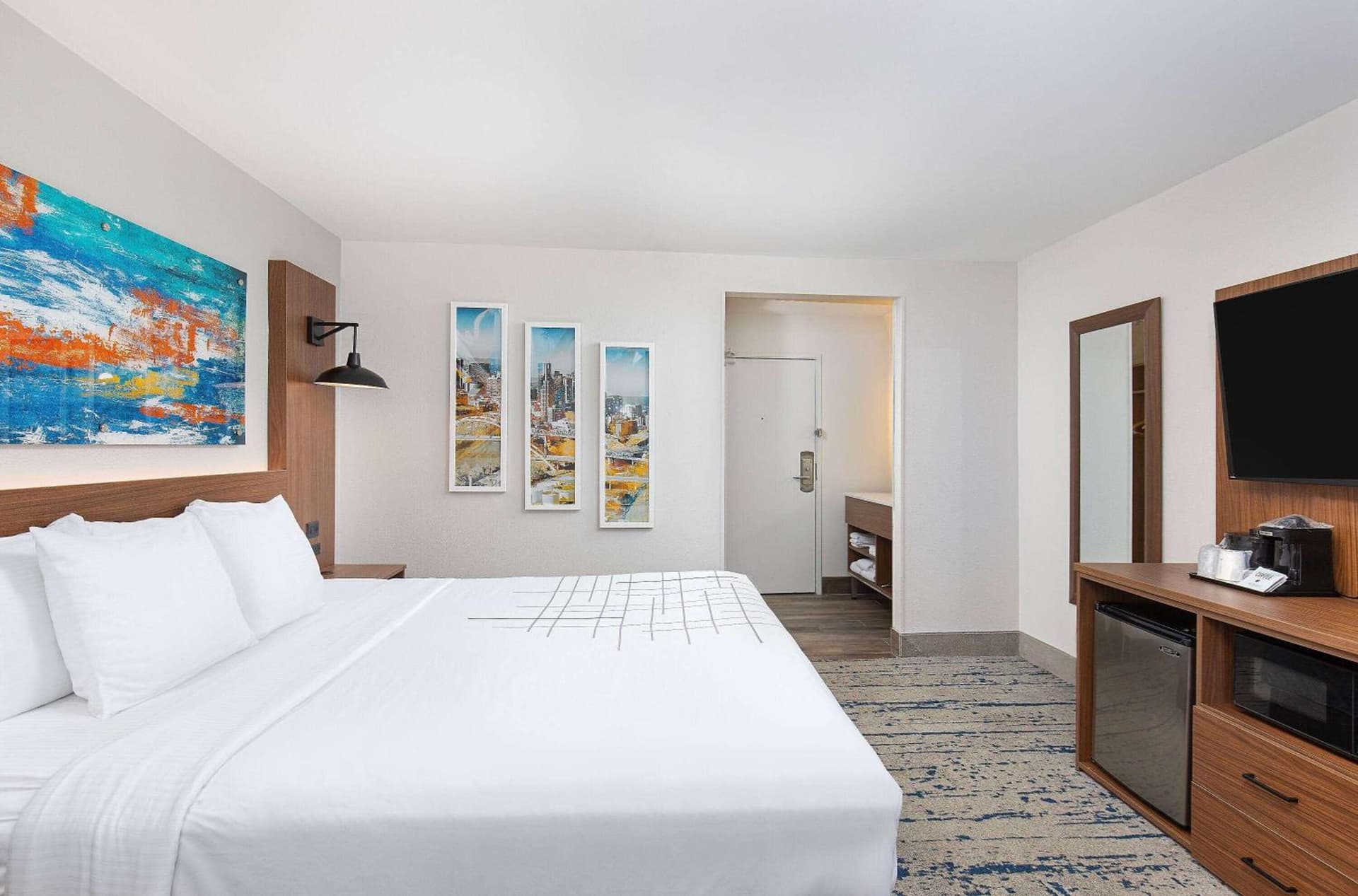 La Quinta by Wyndham Nashville Airport gallery photo in Nashville, TN — image 49