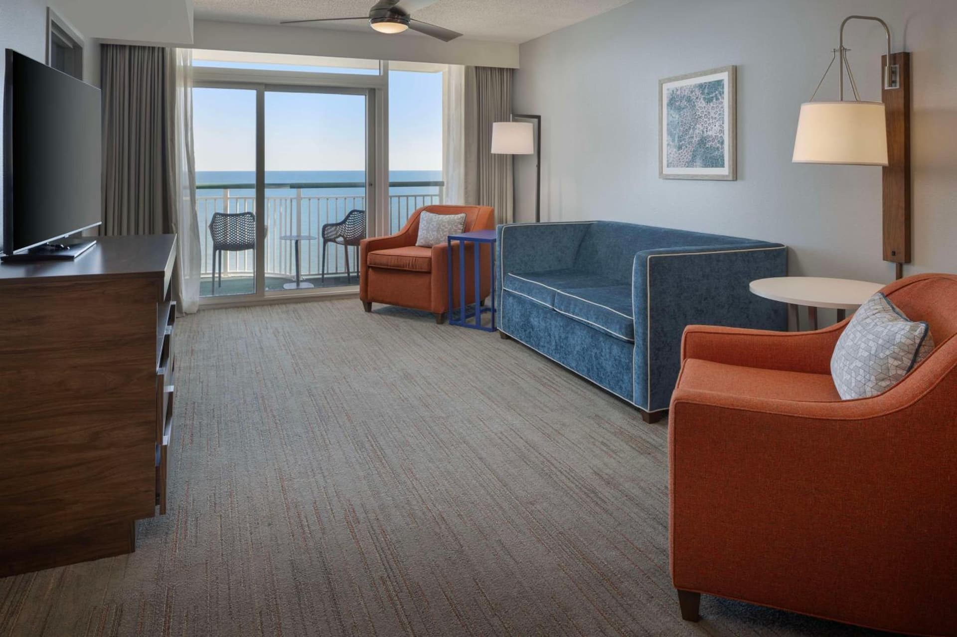 Hampton Inn & Suites Myrtle Beach Oceanfront gallery photo in Myrtle Beach, SC — image 32