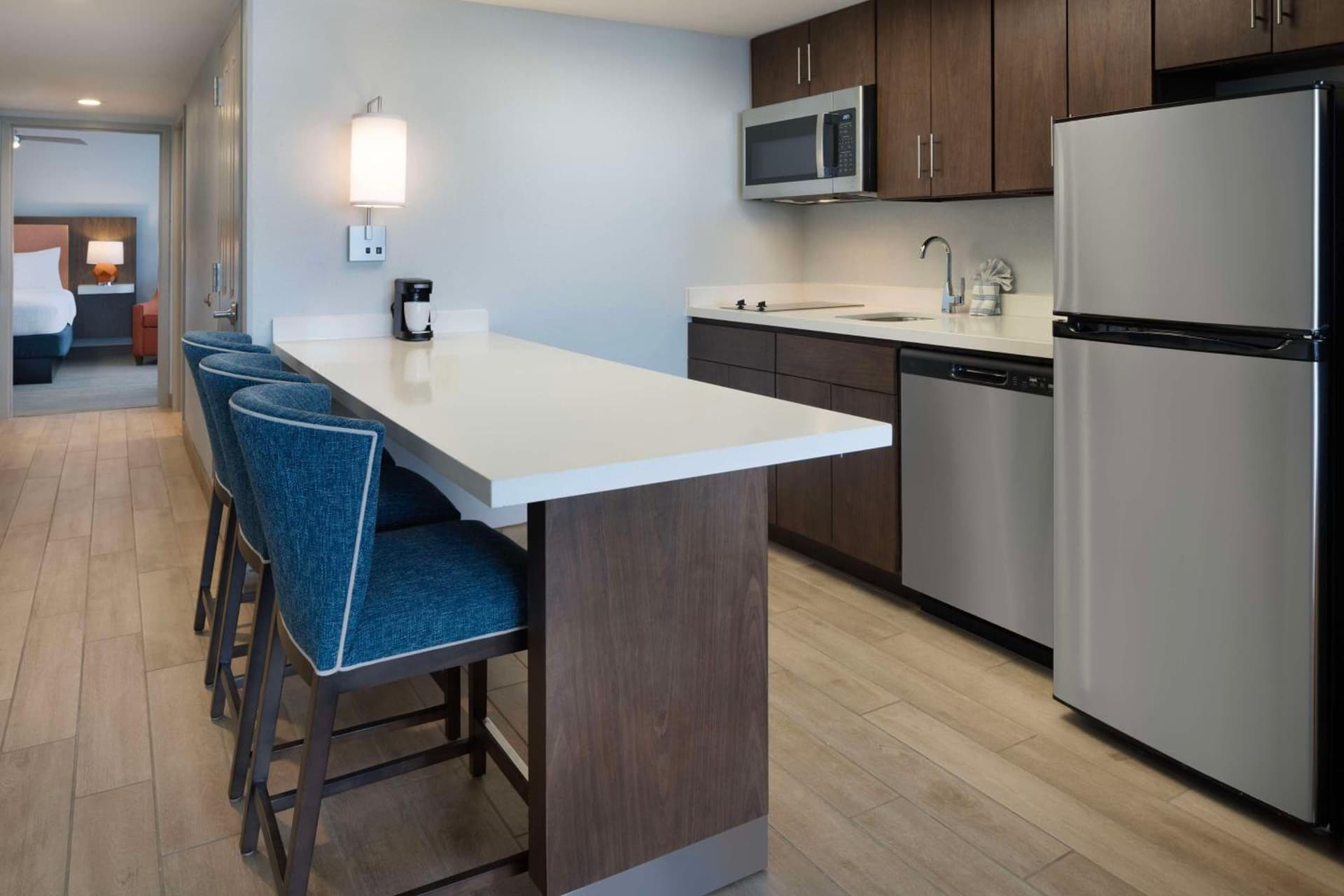 Hampton Inn & Suites Myrtle Beach Oceanfront gallery photo in Myrtle Beach, SC — image 33