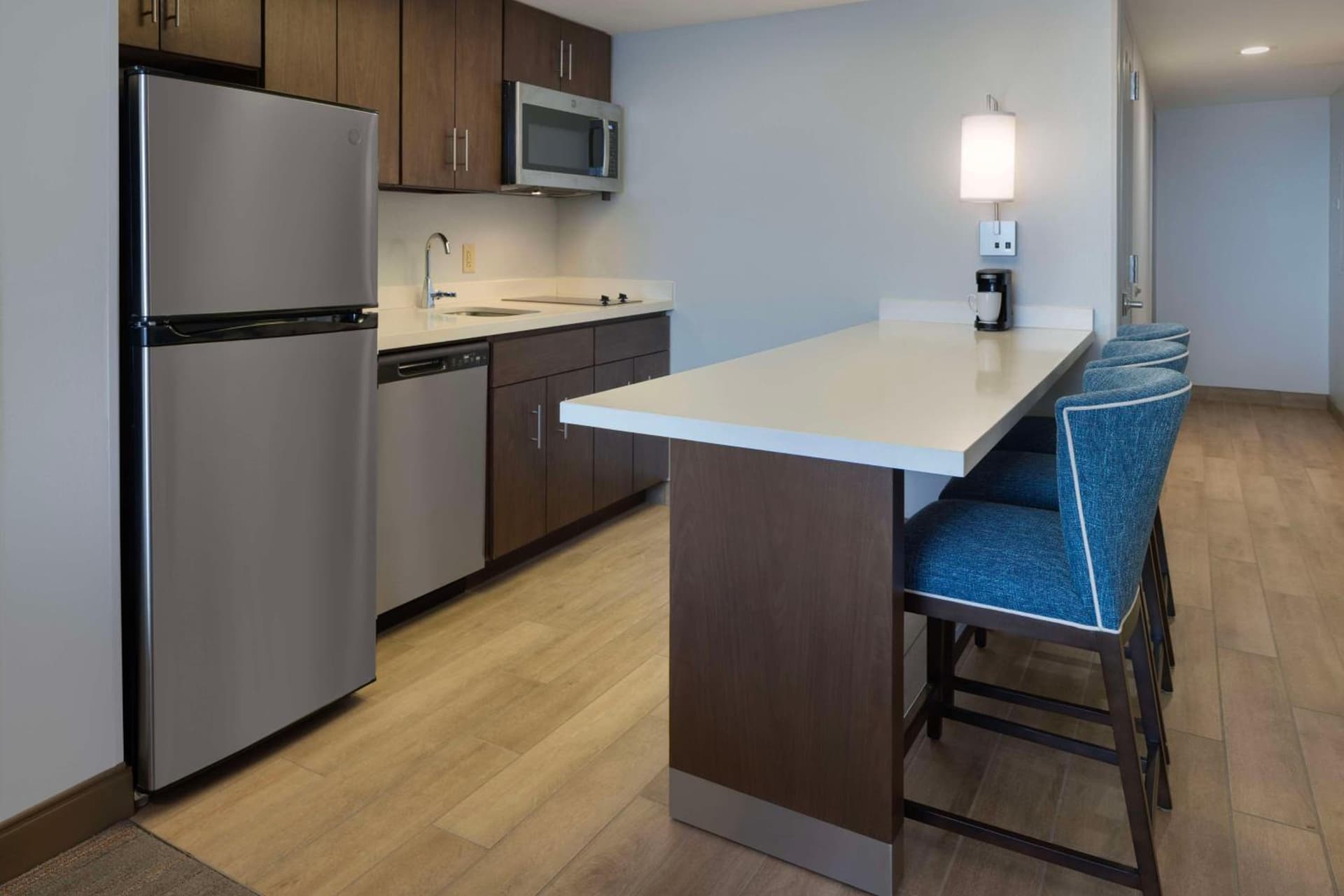 Hampton Inn & Suites Myrtle Beach Oceanfront gallery photo in Myrtle Beach, SC — image 71