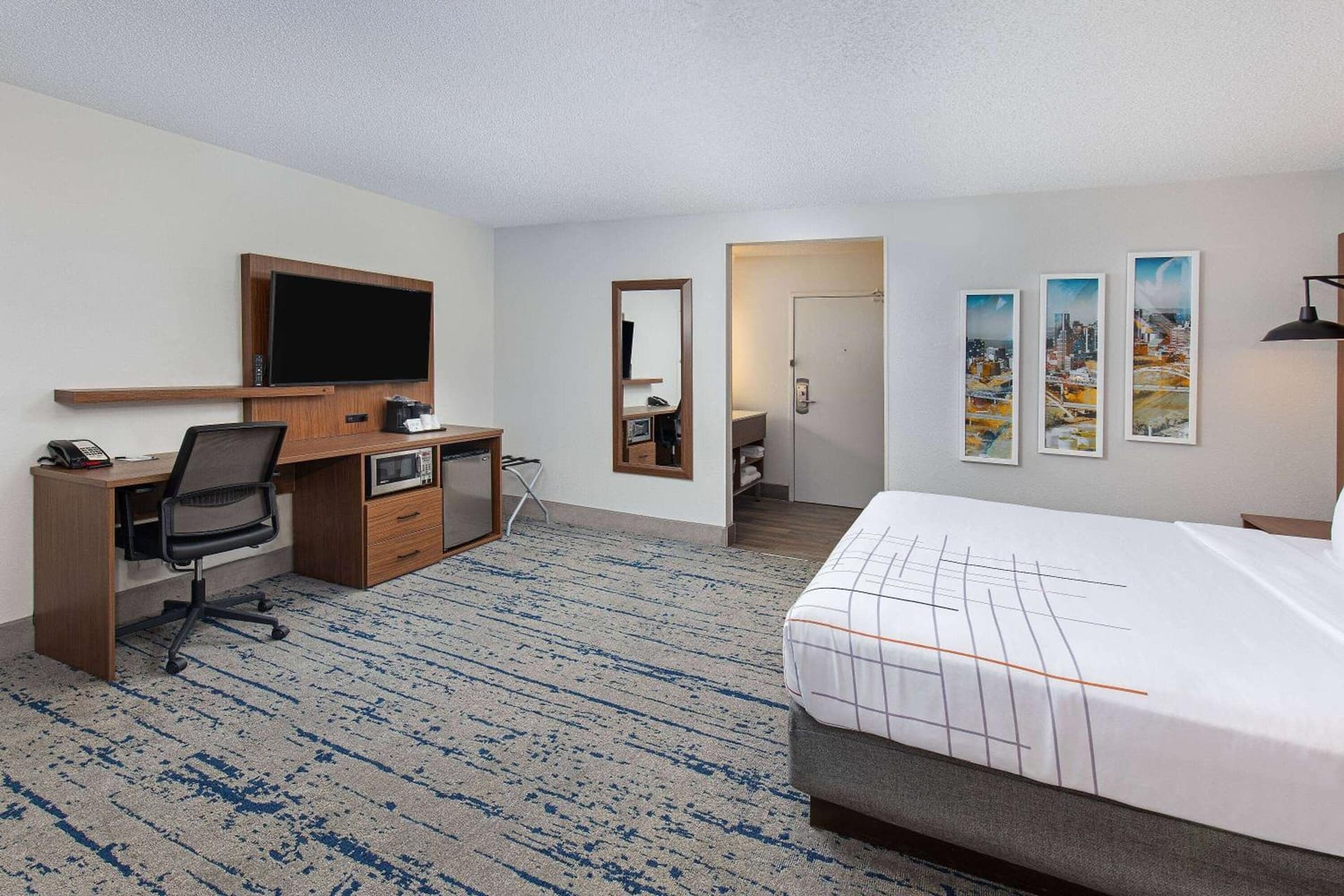 La Quinta by Wyndham Nashville Airport gallery photo in Nashville, TN — image 21