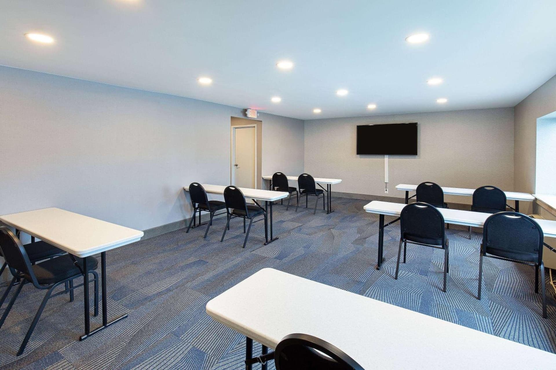 La Quinta by Wyndham Nashville Airport gallery photo in Nashville, TN — image 23