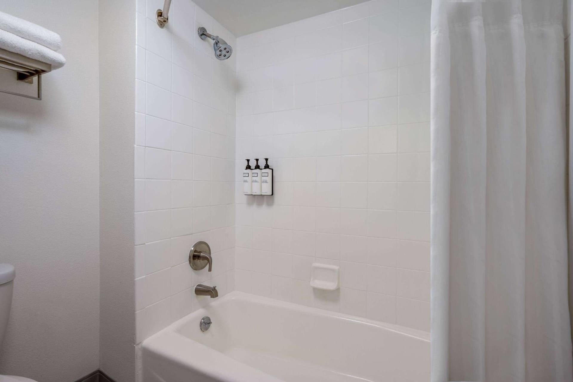 Wyndham Garden Columbia-Ft Jackson gallery photo in Columbia, SC — image 63