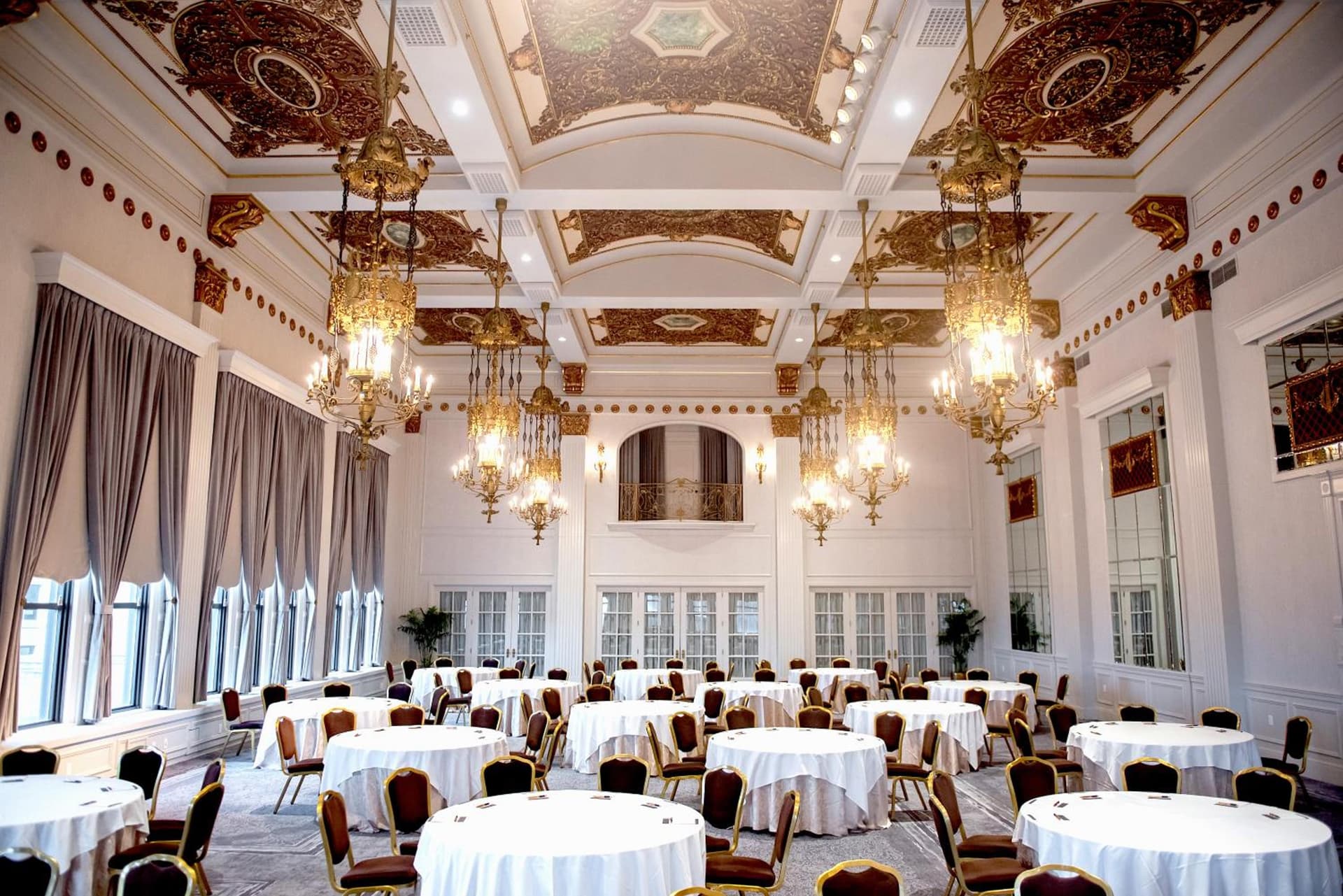 The Pfister Hotel gallery photo in Milwaukee, WI — image 38
