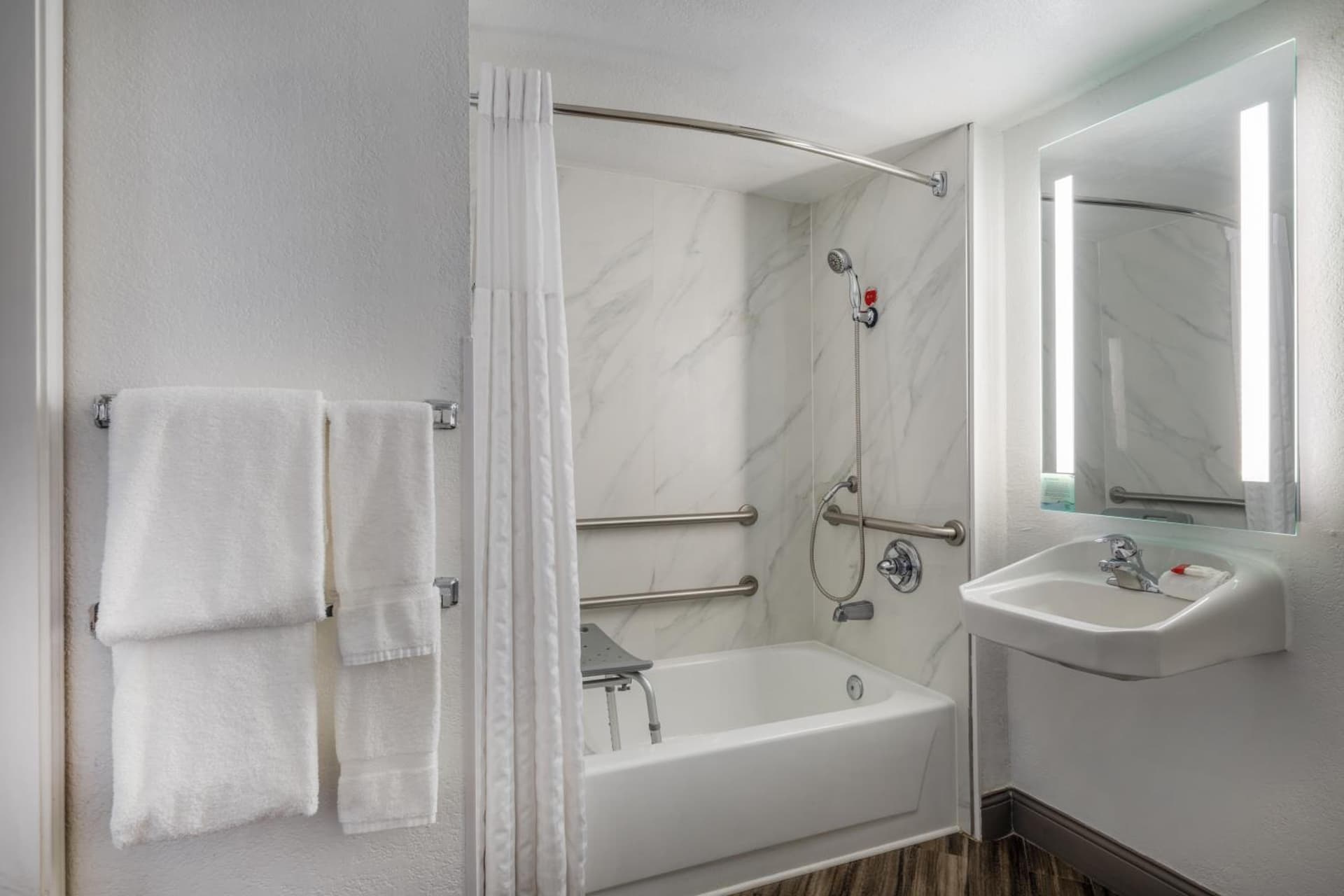 La Quinta Inn by Wyndham Sacramento North gallery photo in Sacramento, CA — image 14