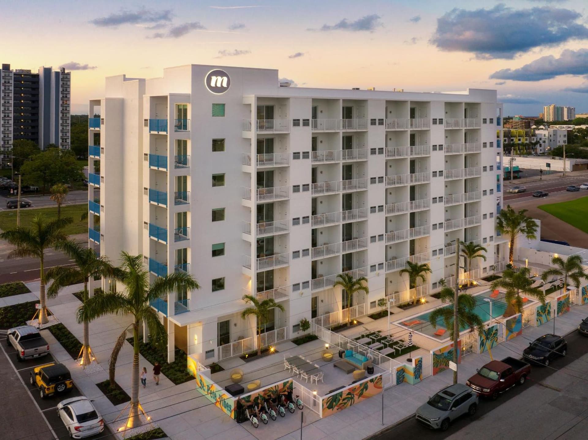 Mint House St Petersburg by Kasa featured exterior or lobby in St Petersburg, FL — similar hotel
