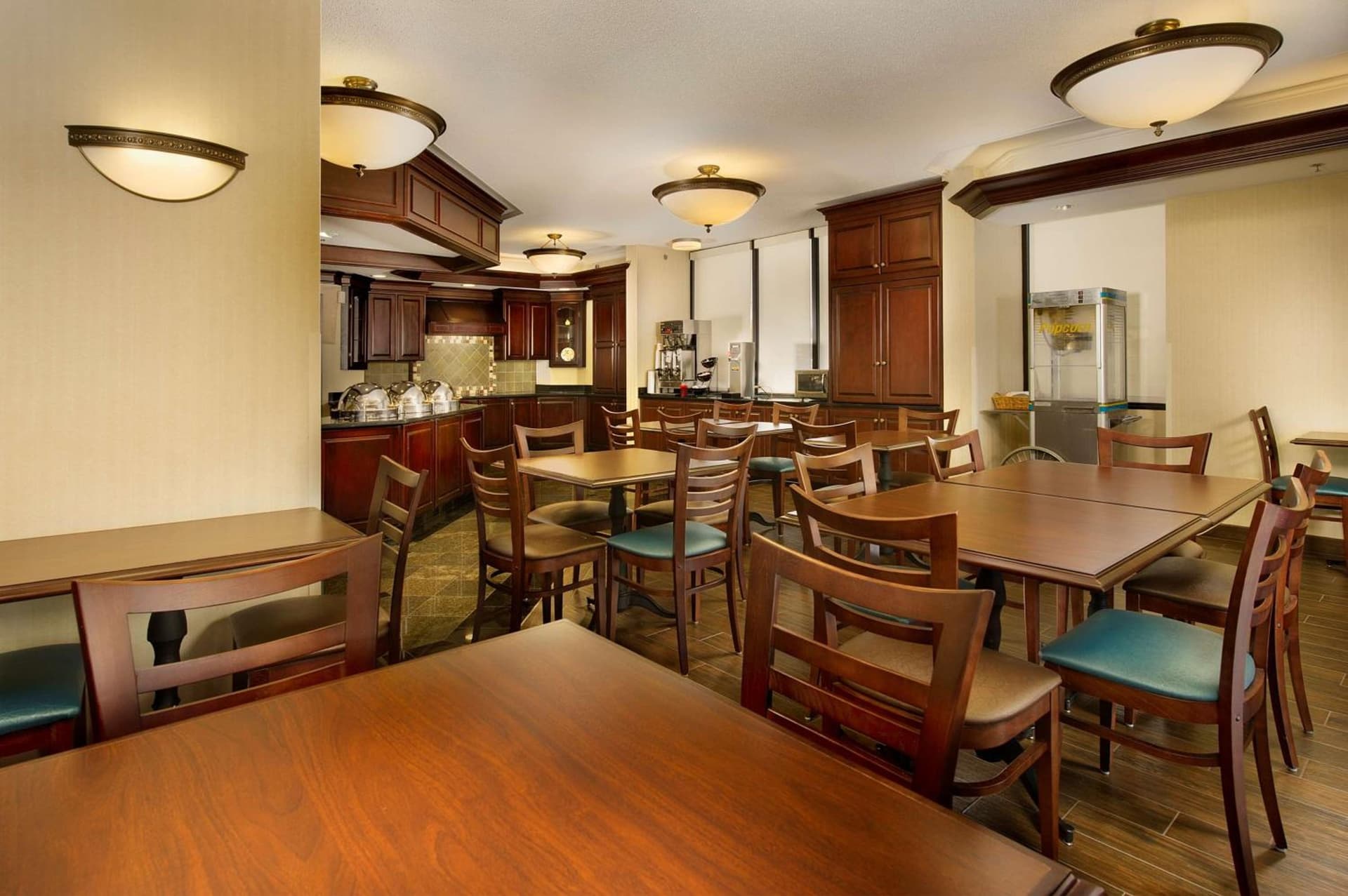 Prado Hotel by Choice Hotels gallery photo in Ridgeland, MS — image 14