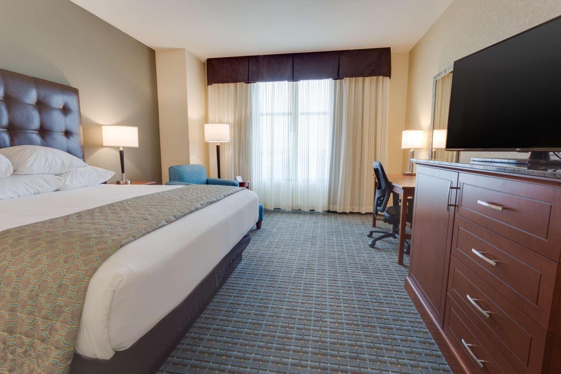 Drury Plaza Hotel St. Louis St. Charles gallery photo in St. Charles, MO — image 26