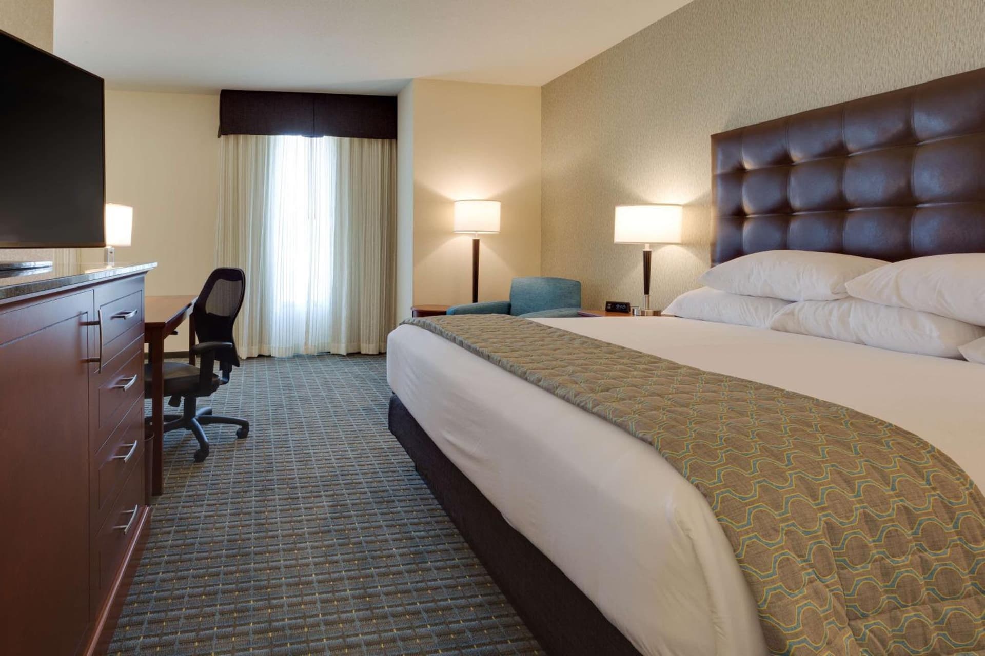 Drury Plaza Hotel St. Louis St. Charles gallery photo in St. Charles, MO — image 27