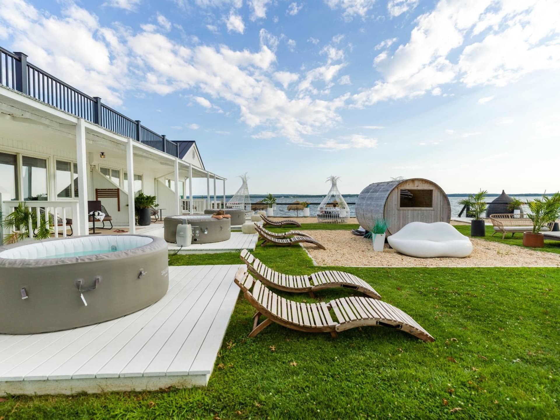 Aqua by American Beech - Adults Only gallery photo in Aquebogue, NY — image 56