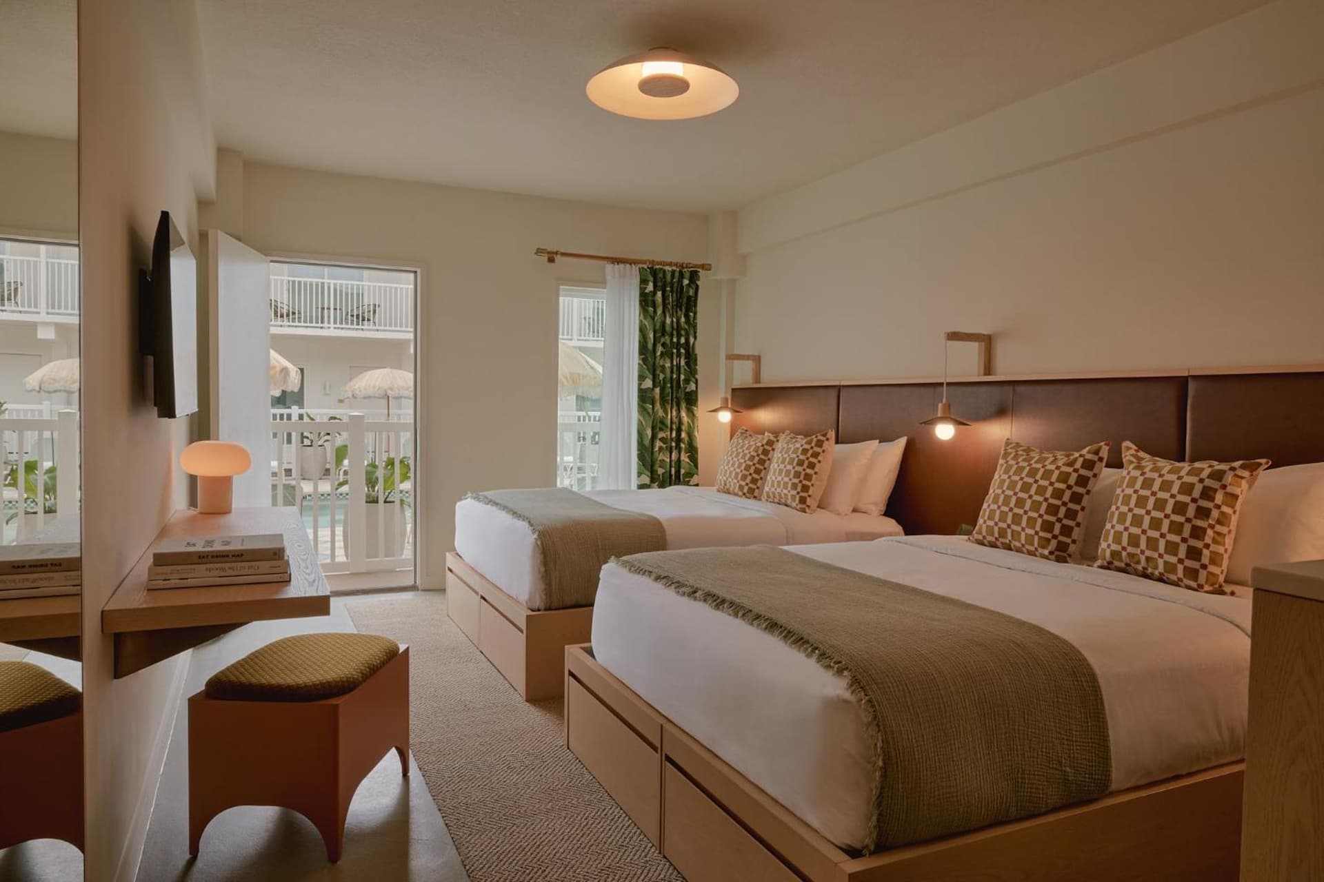 Hotel Lucine gallery photo in Galveston, TX — image 47