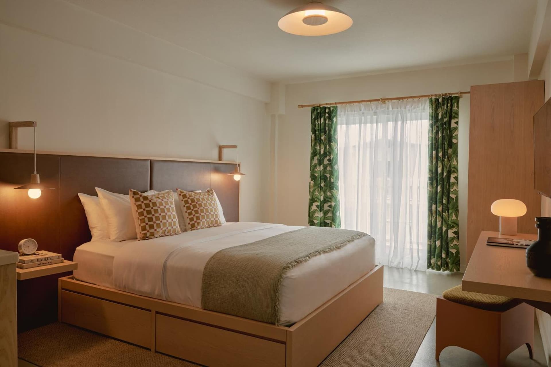 Hotel Lucine gallery photo in Galveston, TX — image 46