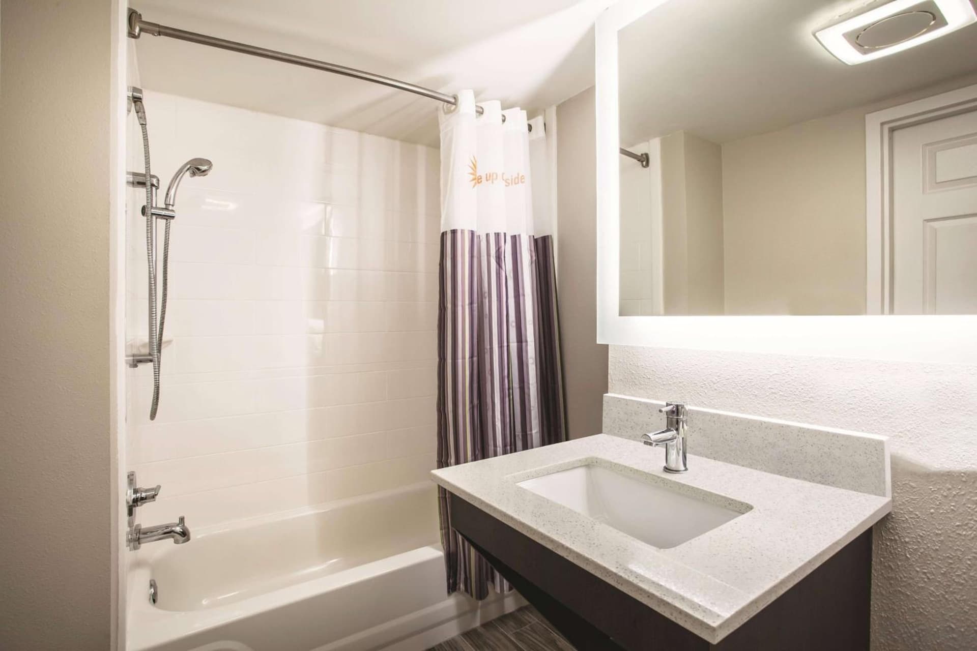 La Quinta by Wyndham Clearwater South gallery photo in Clearwater, FL — image 26