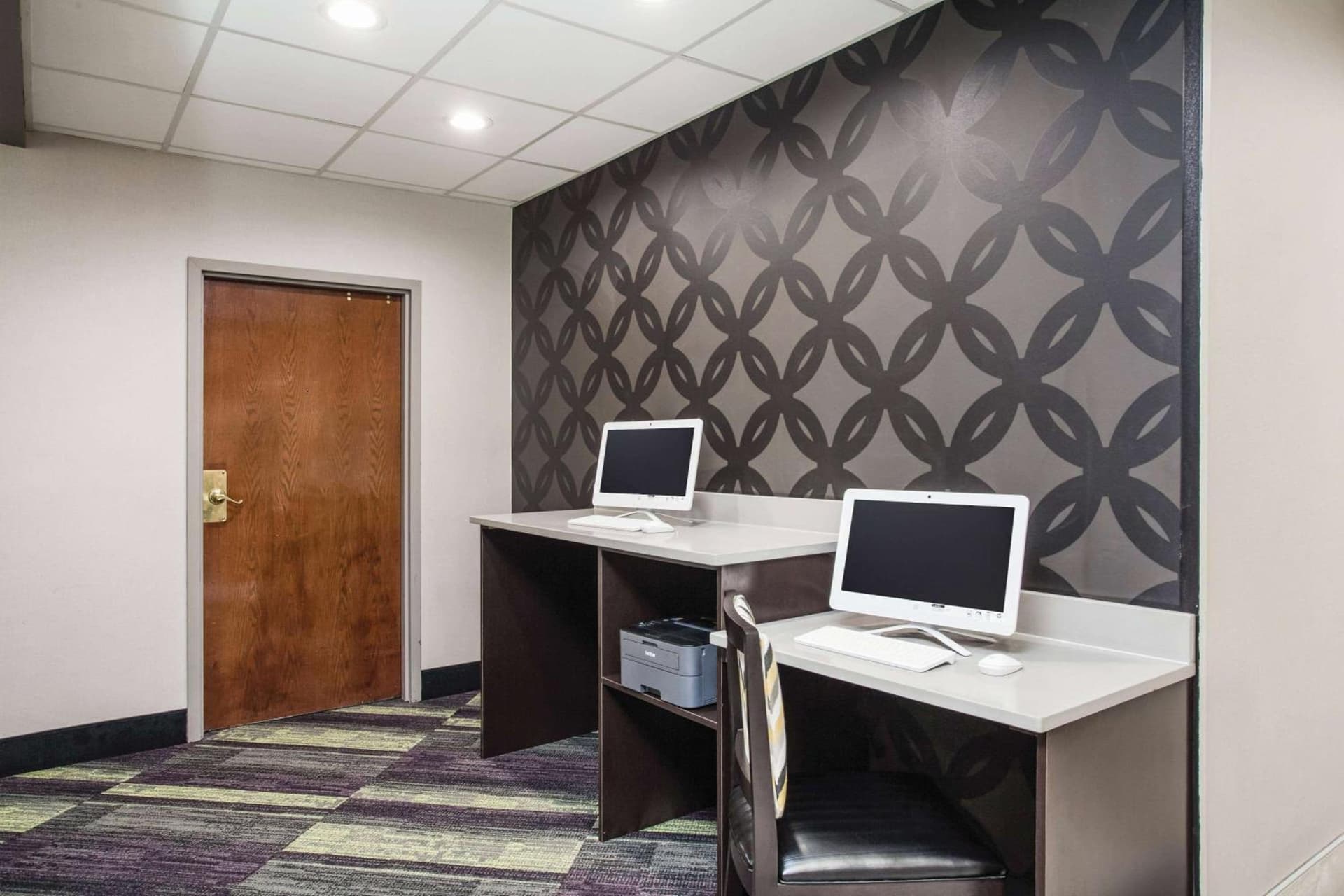 La Quinta by Wyndham Clearwater South gallery photo in Clearwater, FL — image 16