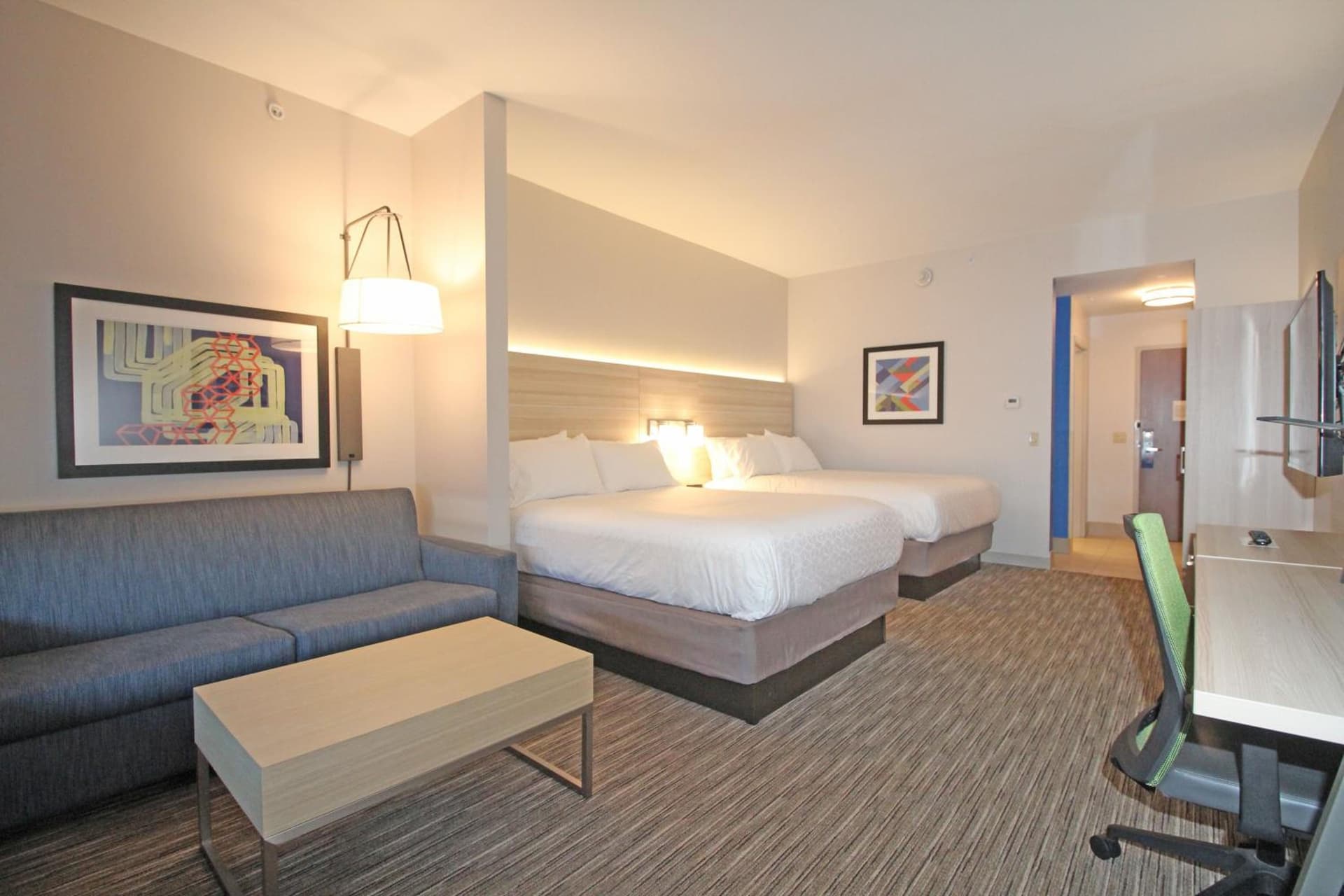 Holiday Inn Express & Suites Ocala by IHG gallery photo in Ocala, FL — image 8