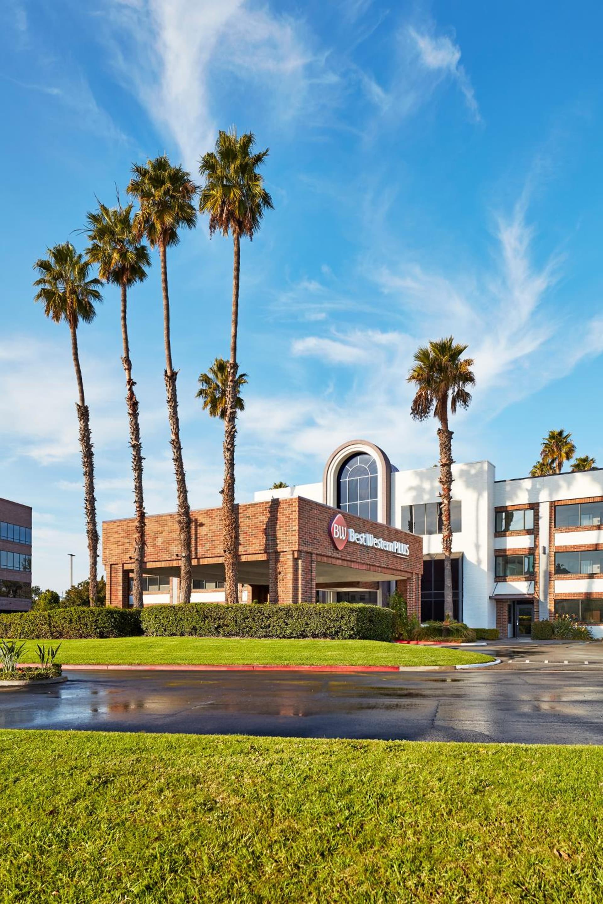 Best Western Plus Meridian Inn & Suites, Anaheim-Orange gallery photo in Orange, CA — image 45