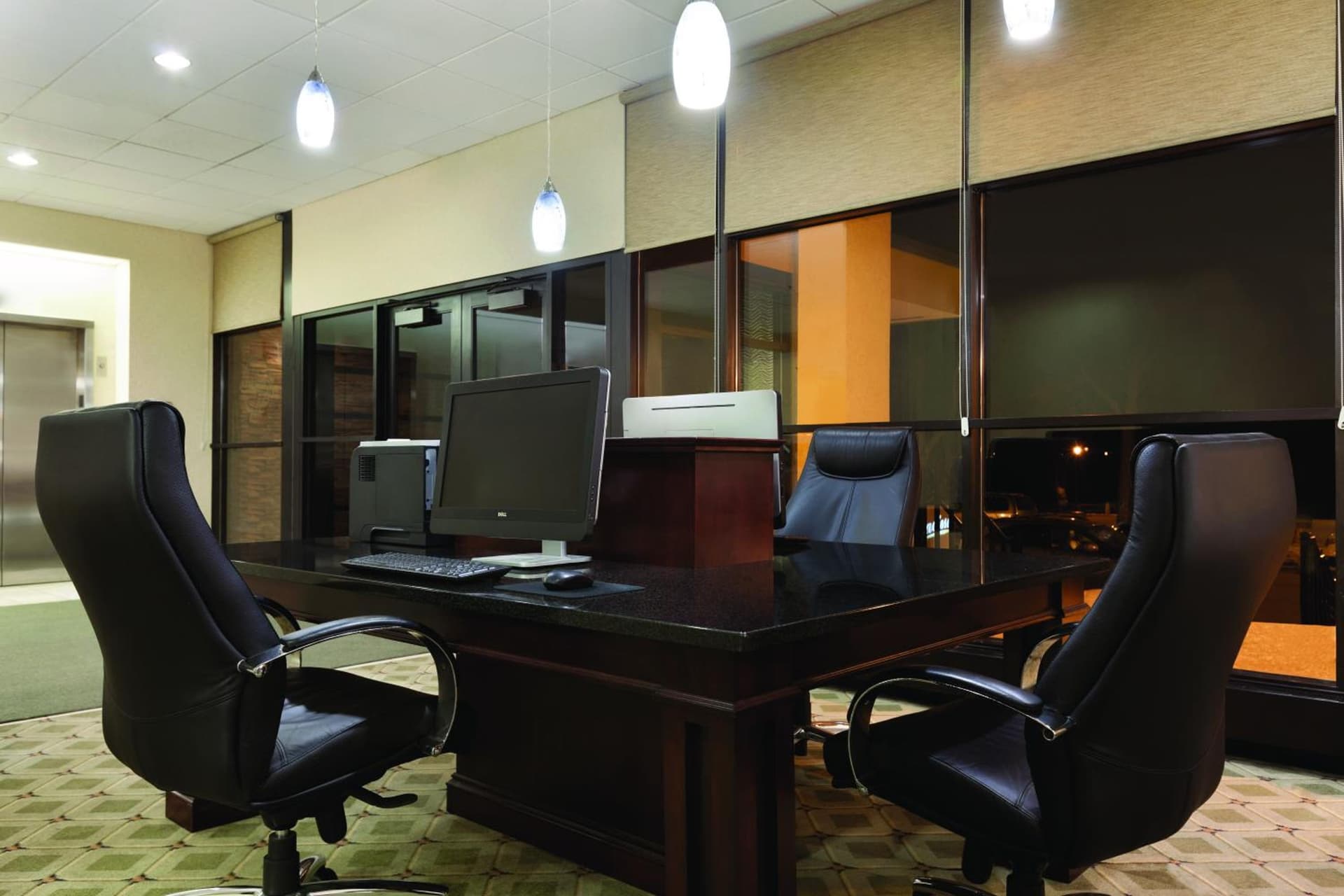 Radisson Hotel La Crosse gallery photo in La Crosse, WI — image 39