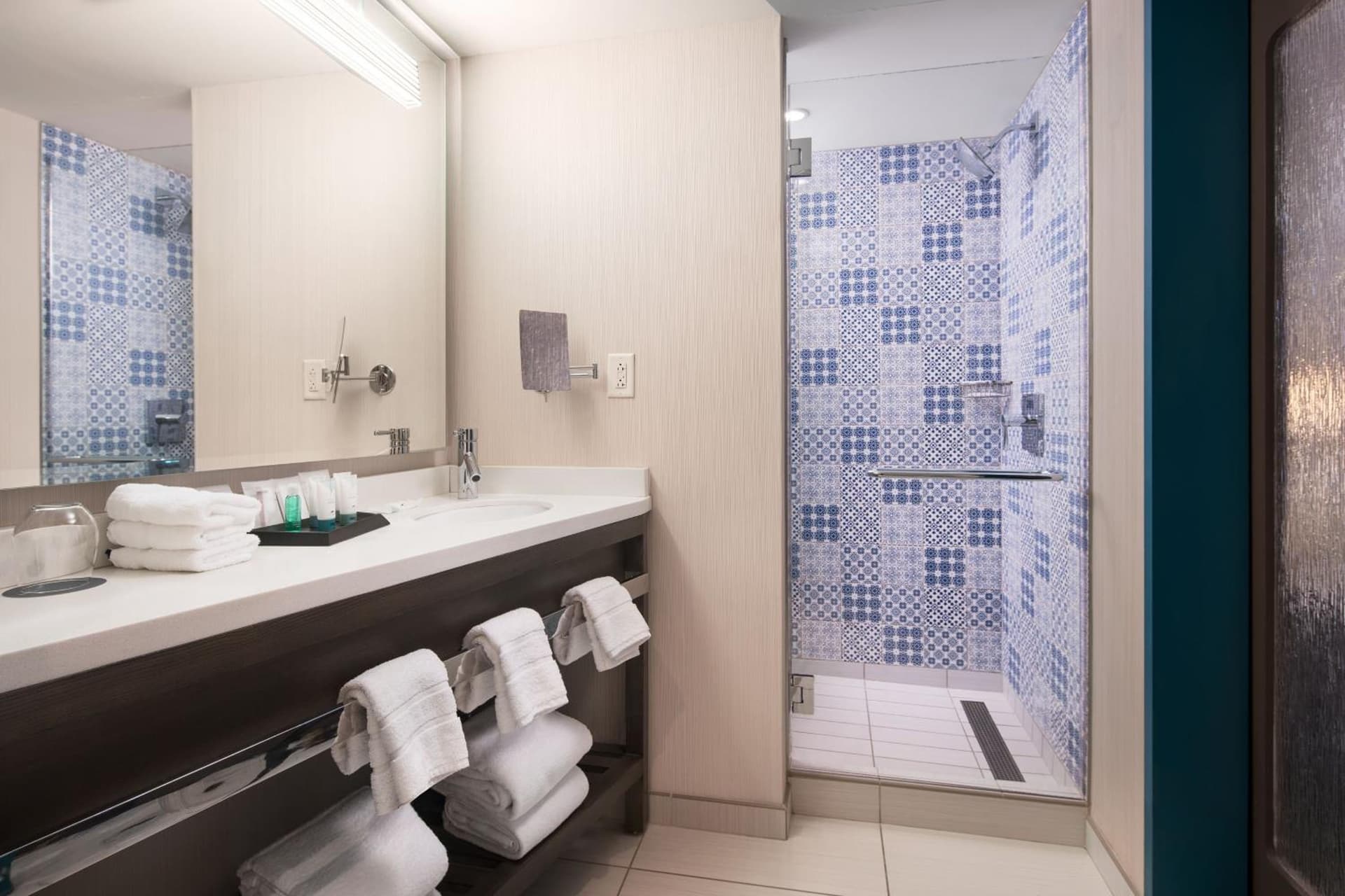 The Westin Cleveland Downtown - NEWLY RENOVATED gallery photo in Cleveland, OH — image 57