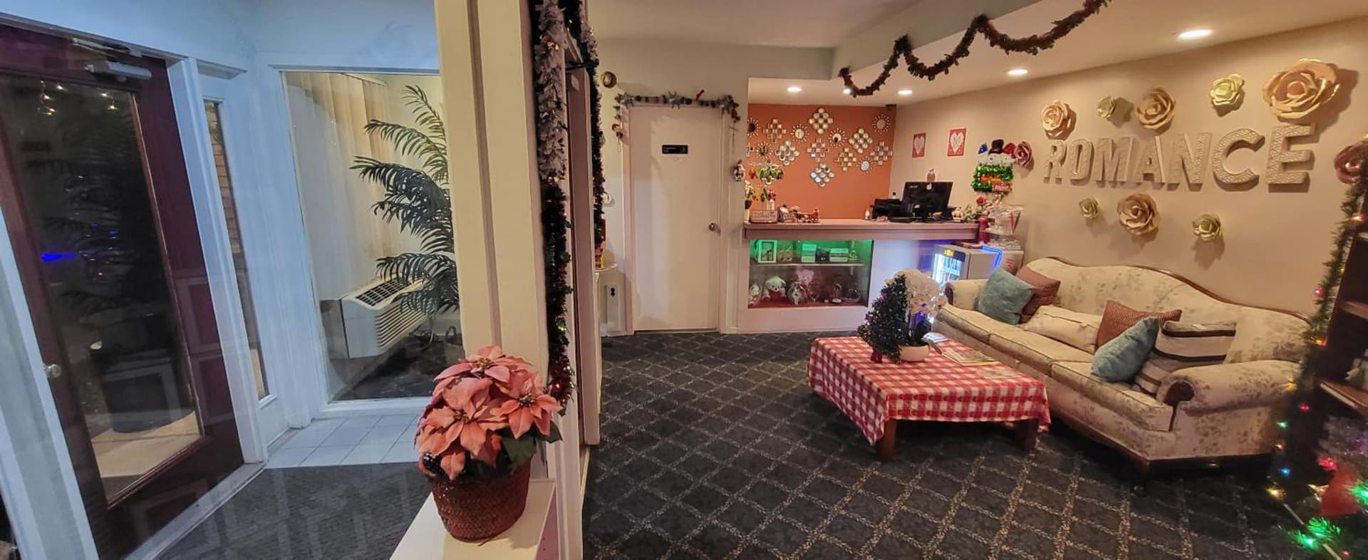 Inn of the Dove Harrisburg-Hershey Romantic Suites gallery photo in Harrisburg, PA — image 157