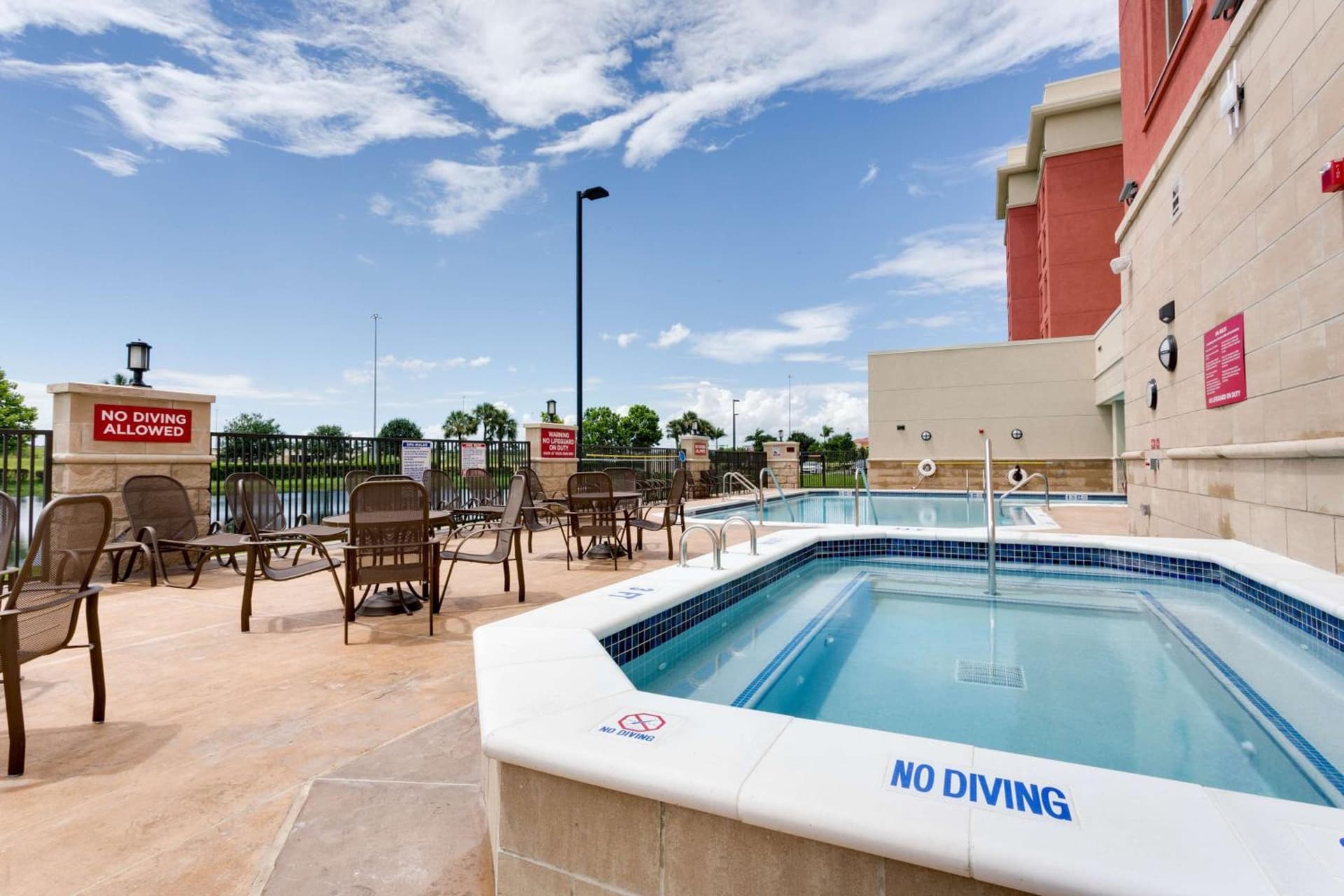 Drury Inn & Suites Fort Myers Airport FGCU gallery photo in Fort Myers, FL — image 31