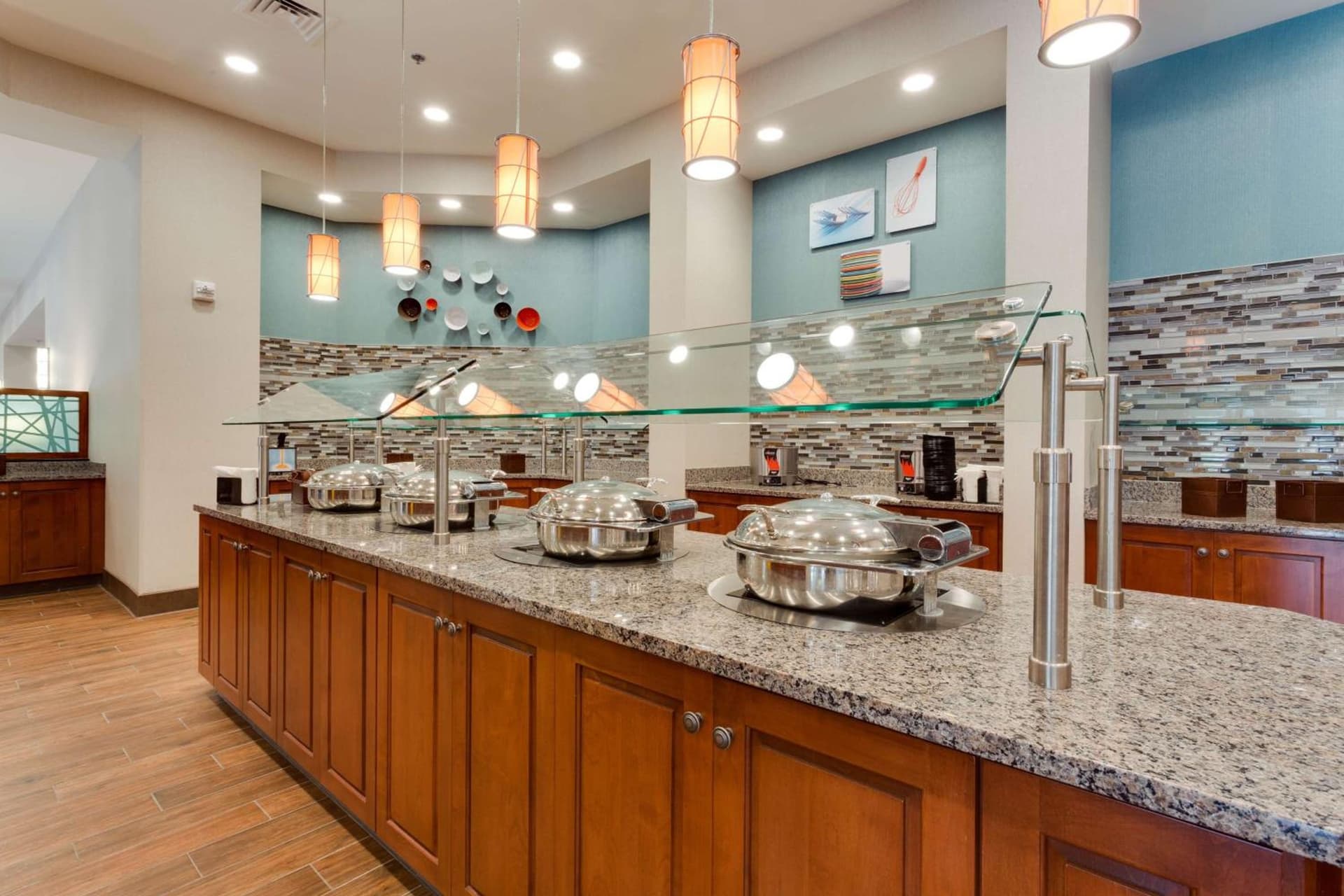 Drury Inn & Suites Fort Myers Airport FGCU gallery photo in Fort Myers, FL — image 17